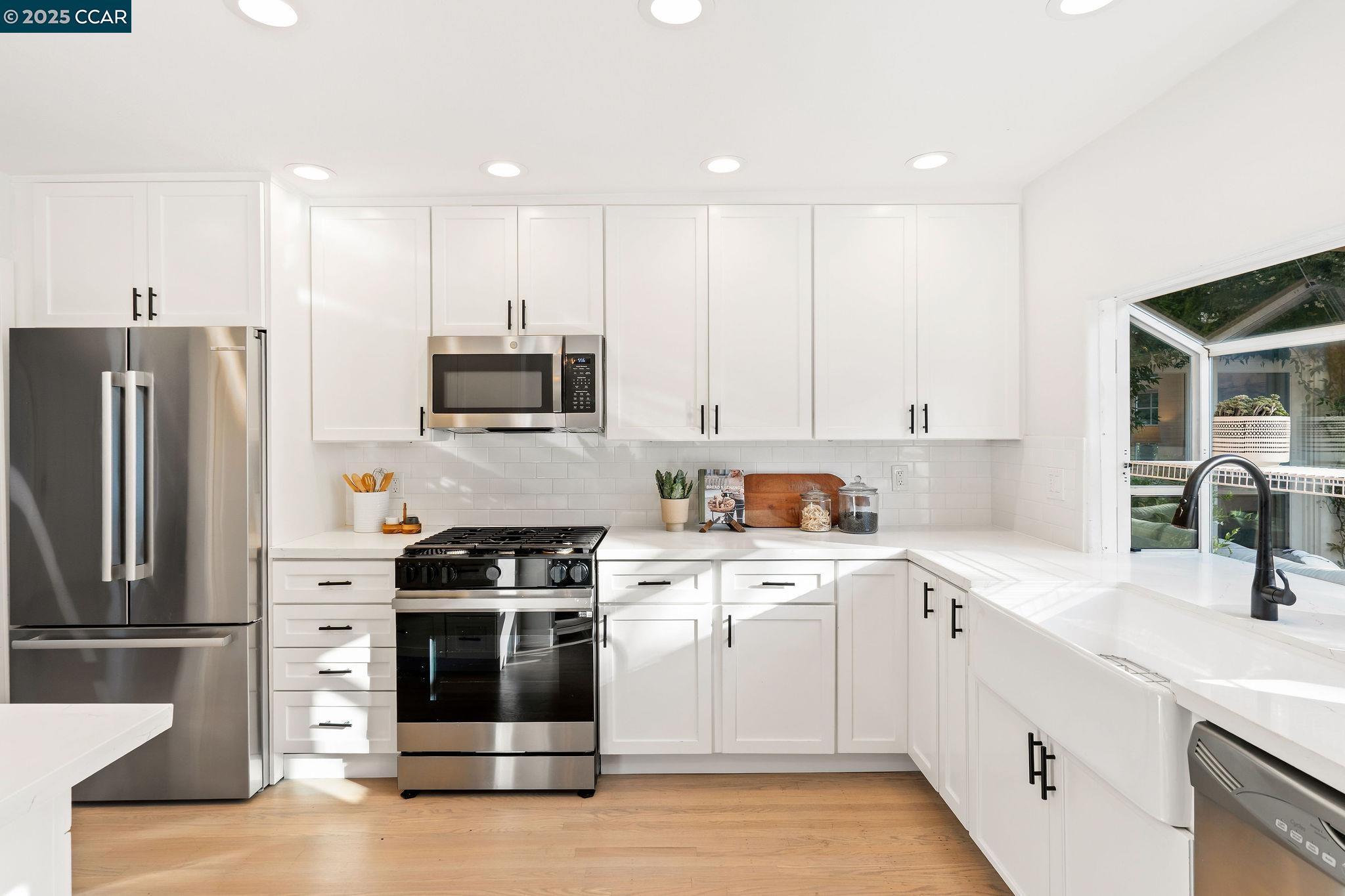 Detail Gallery Image 12 of 40 For 117 Montana Dr, Danville,  CA 94526 - 3 Beds | 2 Baths