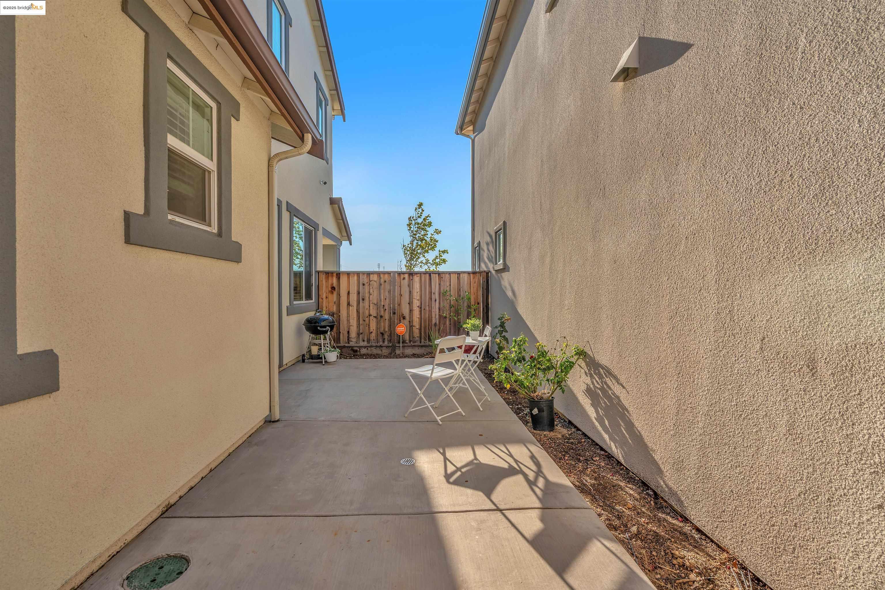 Detail Gallery Image 30 of 46 For 1819 Alves Ranch Rd, Pittsburg,  CA 94565 - 4 Beds | 3 Baths