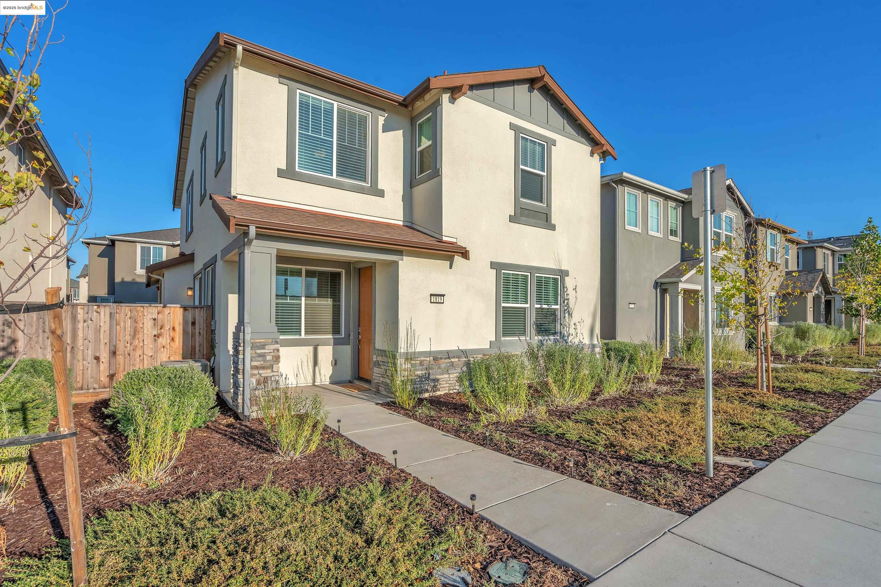 Detail Gallery Image 32 of 46 For 1819 Alves Ranch Rd, Pittsburg,  CA 94565 - 4 Beds | 3 Baths