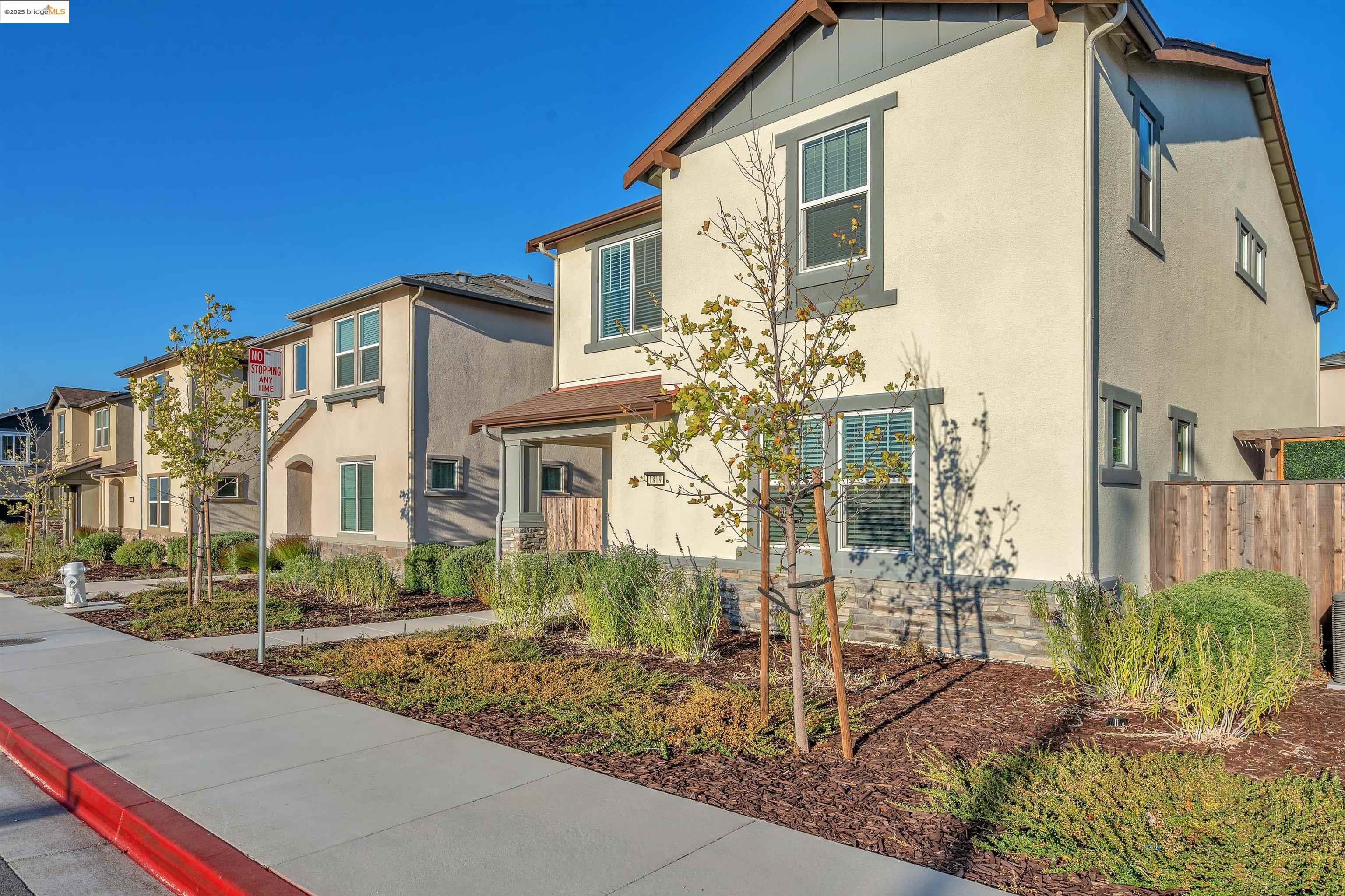 Detail Gallery Image 33 of 46 For 1819 Alves Ranch Rd, Pittsburg,  CA 94565 - 4 Beds | 3 Baths