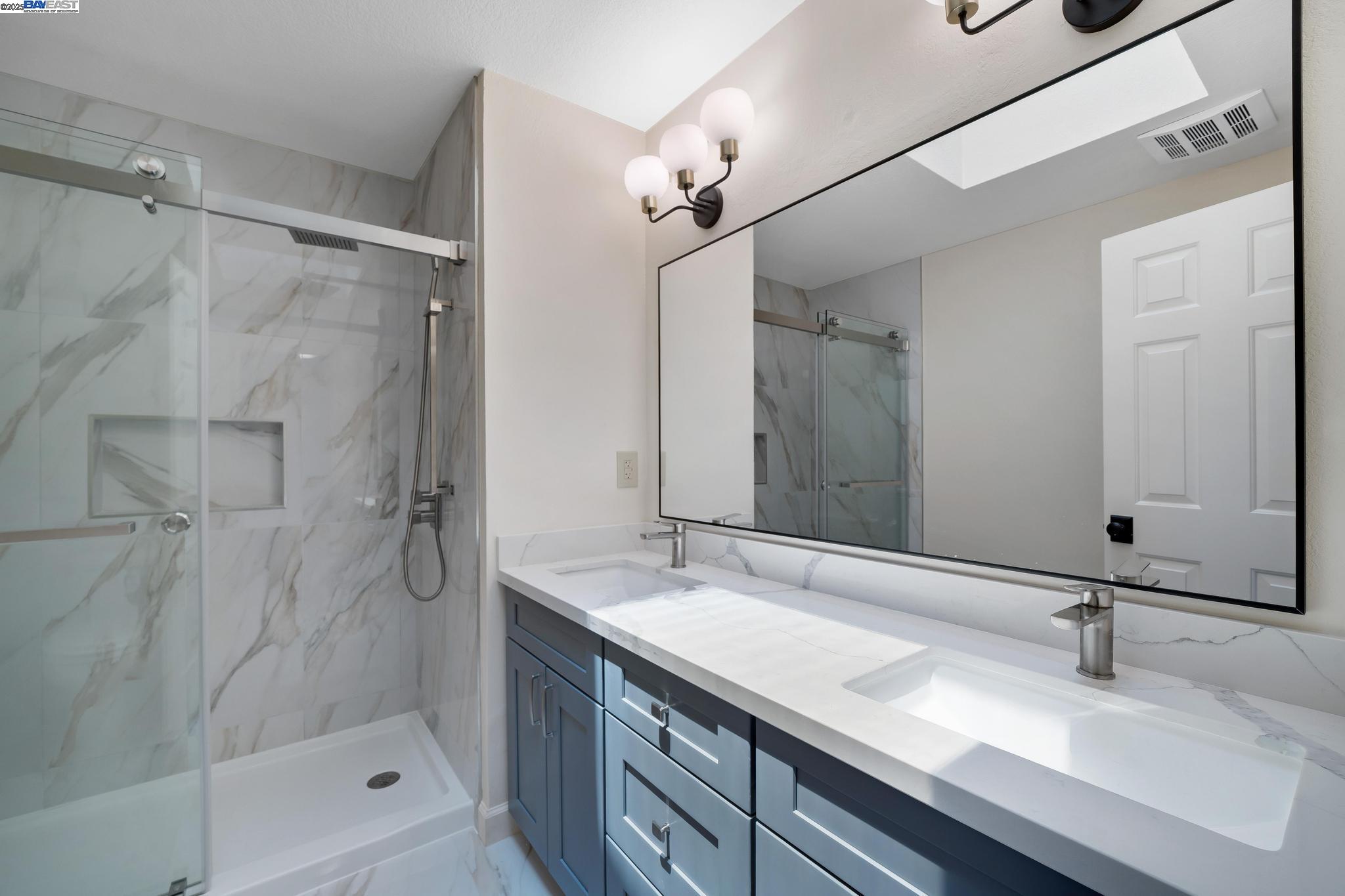 Detail Gallery Image 24 of 40 For 125 Chestnut Ave #2,  –,  CA 94080 - 4 Beds | 2/1 Baths