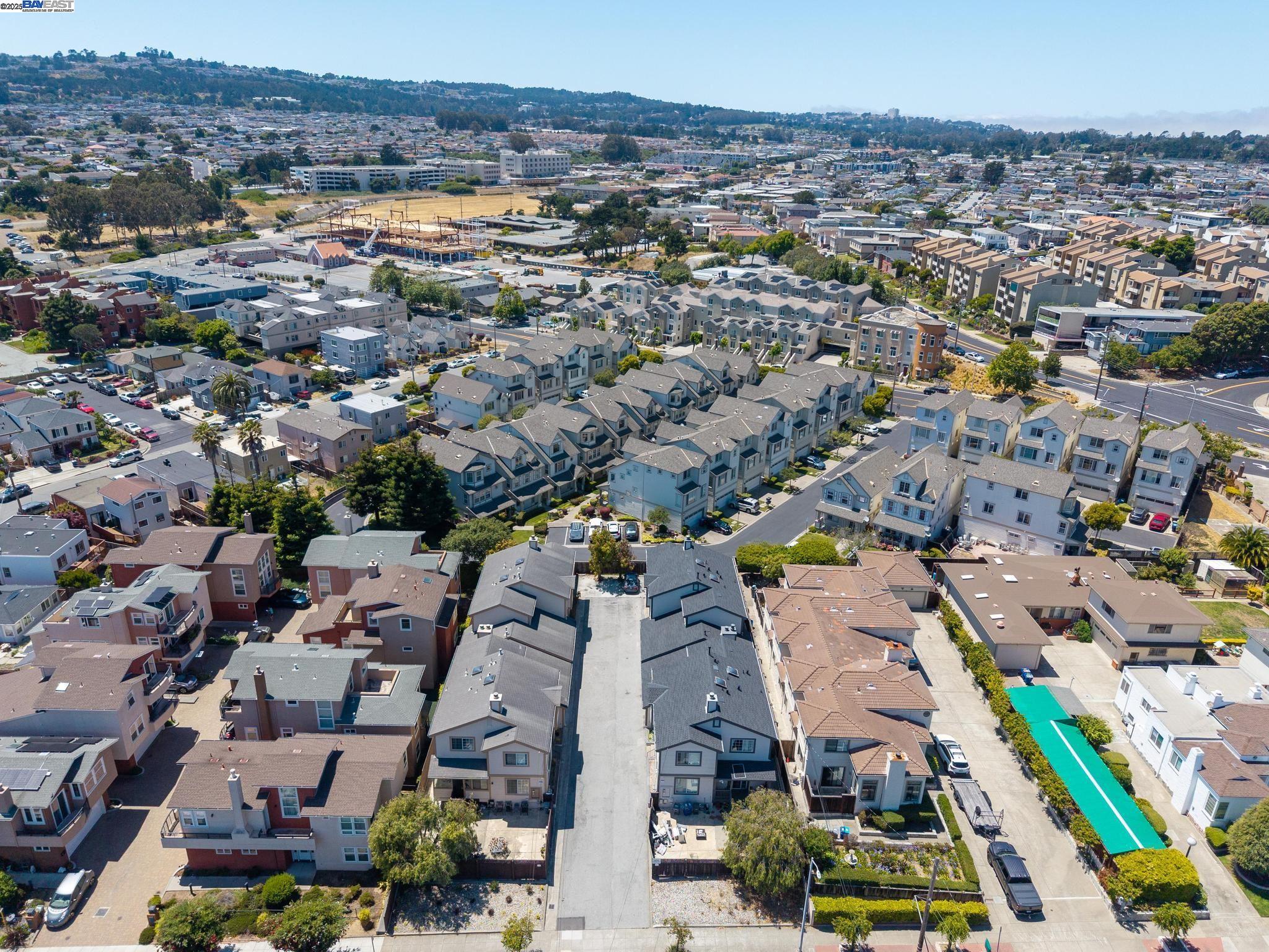 Detail Gallery Image 40 of 40 For 125 Chestnut Ave #2,  –,  CA 94080 - 4 Beds | 2/1 Baths