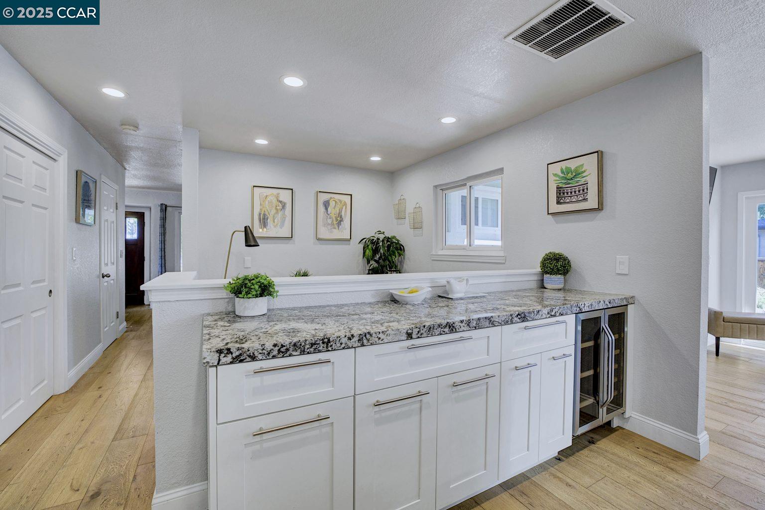 Detail Gallery Image 18 of 53 For 3958 W Las Positas Blvd, Pleasanton,  CA 94588 - 4 Beds | 2 Baths