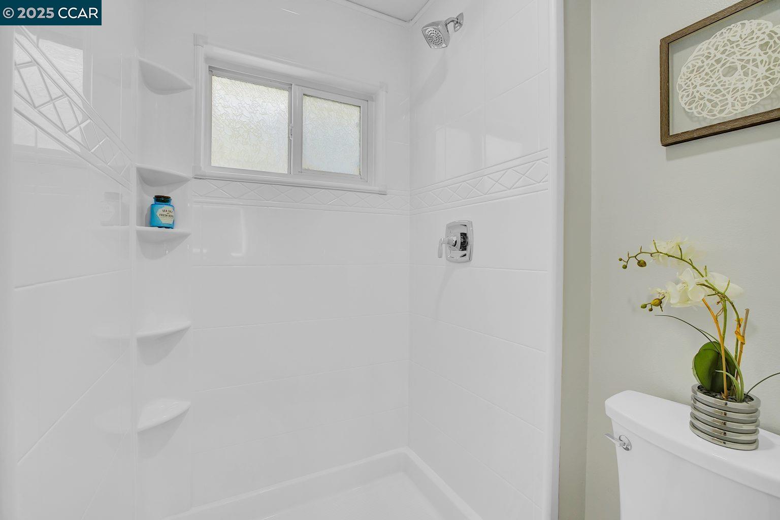 Detail Gallery Image 28 of 53 For 3958 W Las Positas Blvd, Pleasanton,  CA 94588 - 4 Beds | 2 Baths