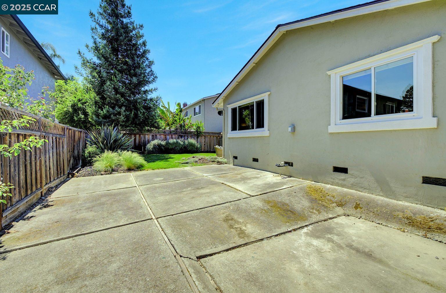 Detail Gallery Image 41 of 53 For 3958 W Las Positas Blvd, Pleasanton,  CA 94588 - 4 Beds | 2 Baths
