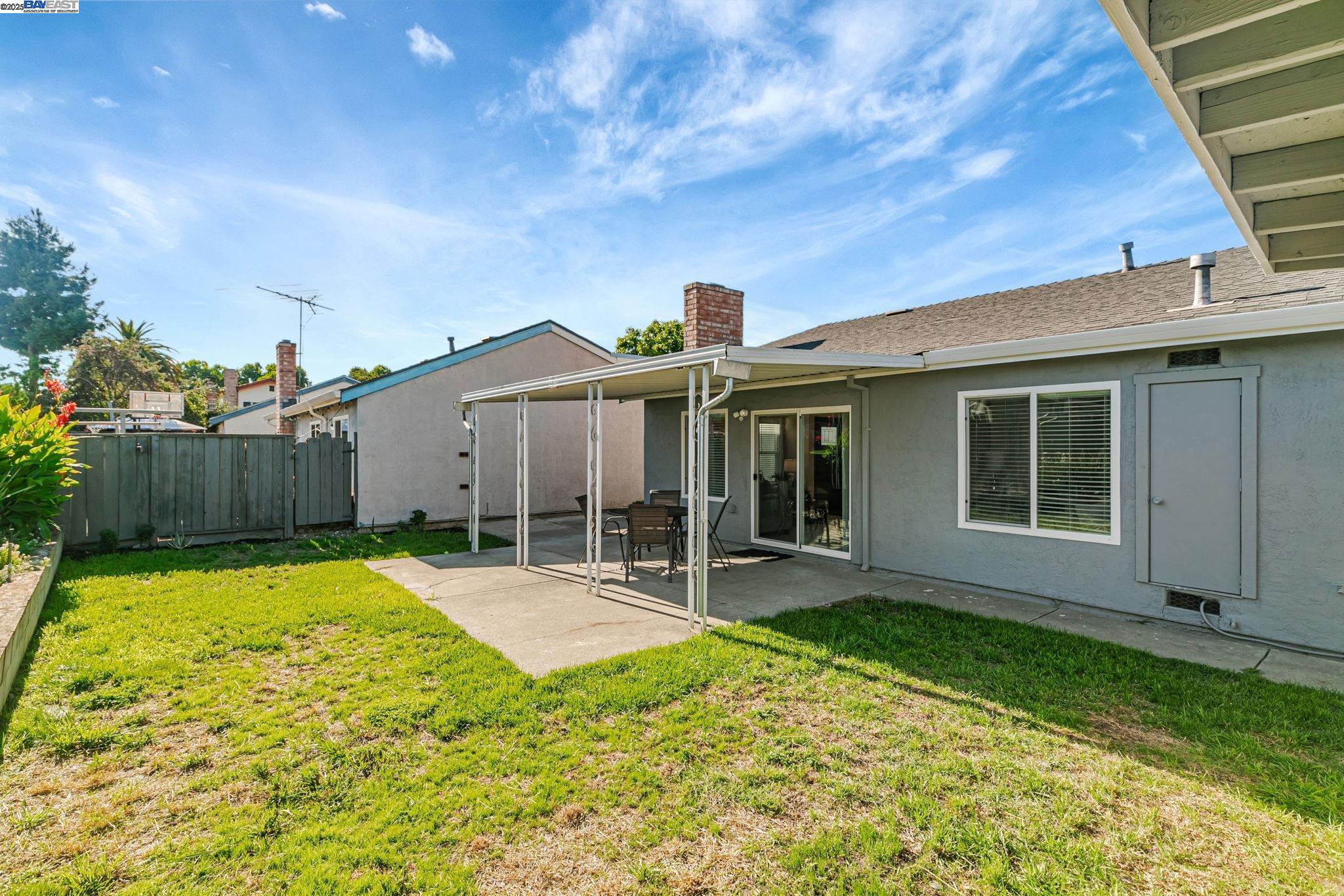 Detail Gallery Image 34 of 36 For 34915 Skylark Dr, Union City,  CA 94587 - 3 Beds | 2 Baths