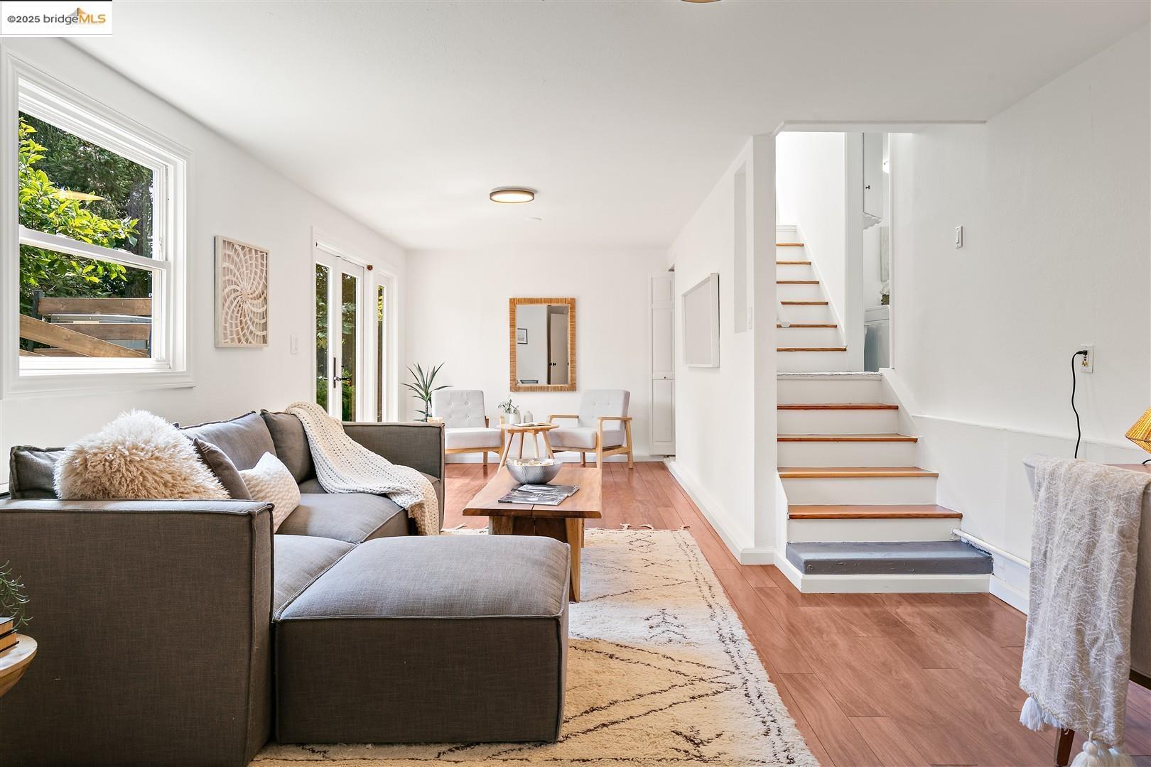 Detail Gallery Image 15 of 48 For 1009 Richmond St, El Cerrito,  CA 94530 - 4 Beds | 2 Baths