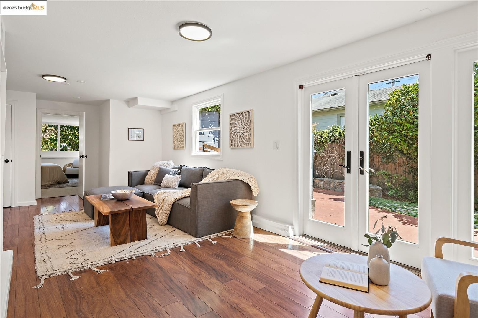 Detail Gallery Image 16 of 48 For 1009 Richmond St, El Cerrito,  CA 94530 - 4 Beds | 2 Baths