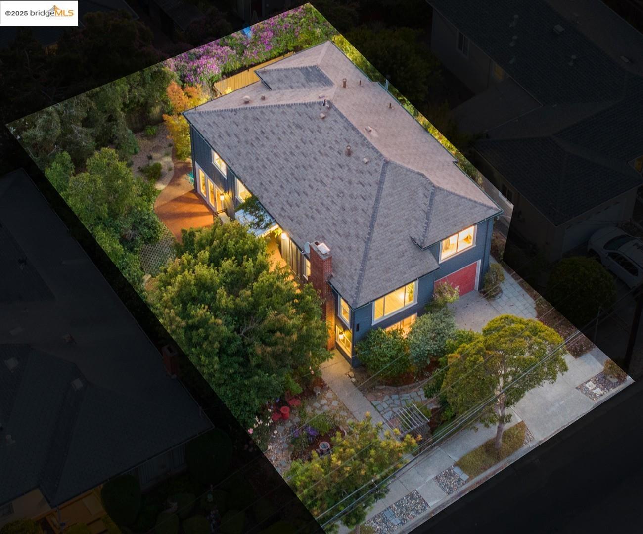 Detail Gallery Image 32 of 48 For 1009 Richmond St, El Cerrito,  CA 94530 - 4 Beds | 2 Baths