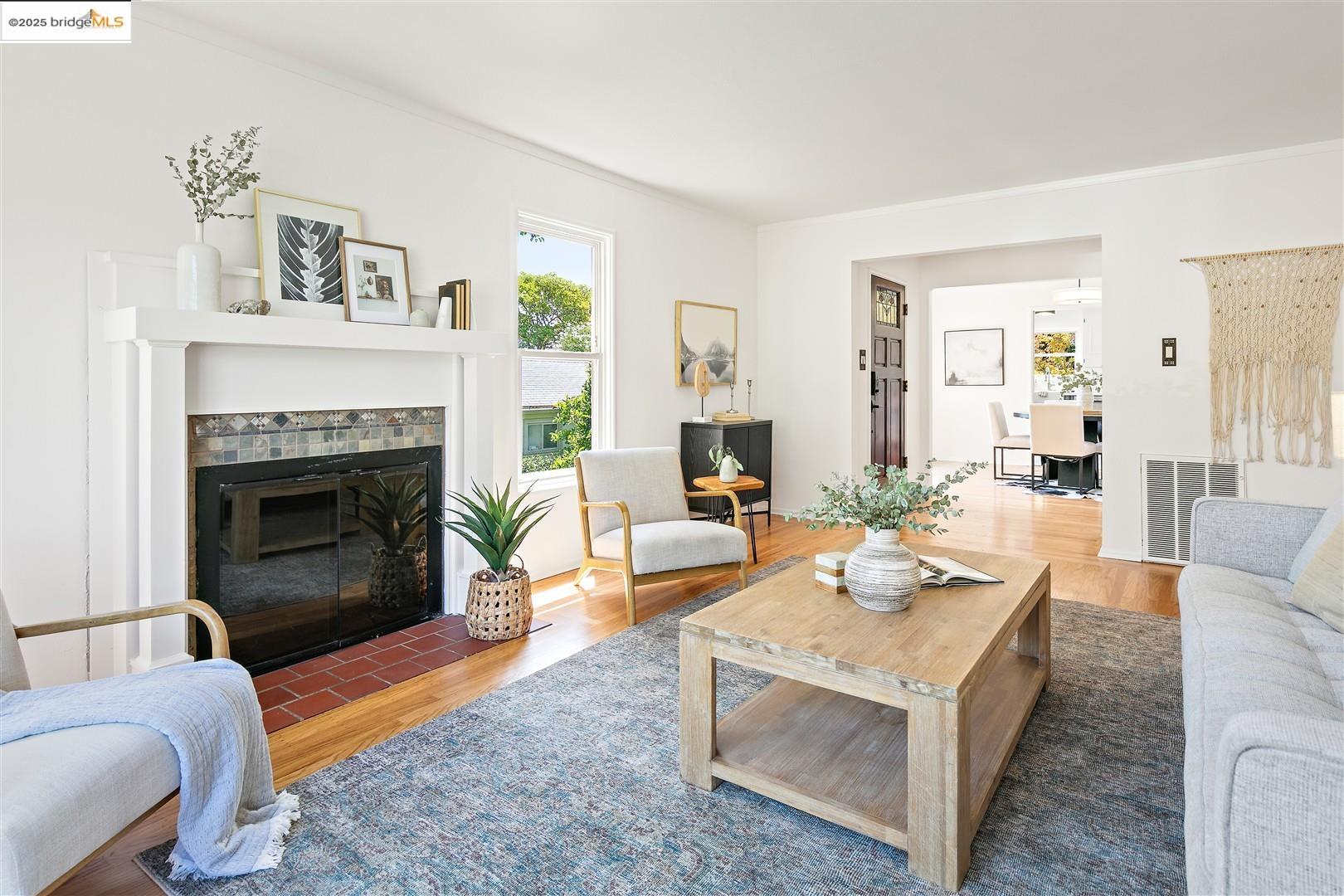 Detail Gallery Image 7 of 48 For 1009 Richmond St, El Cerrito,  CA 94530 - 4 Beds | 2 Baths