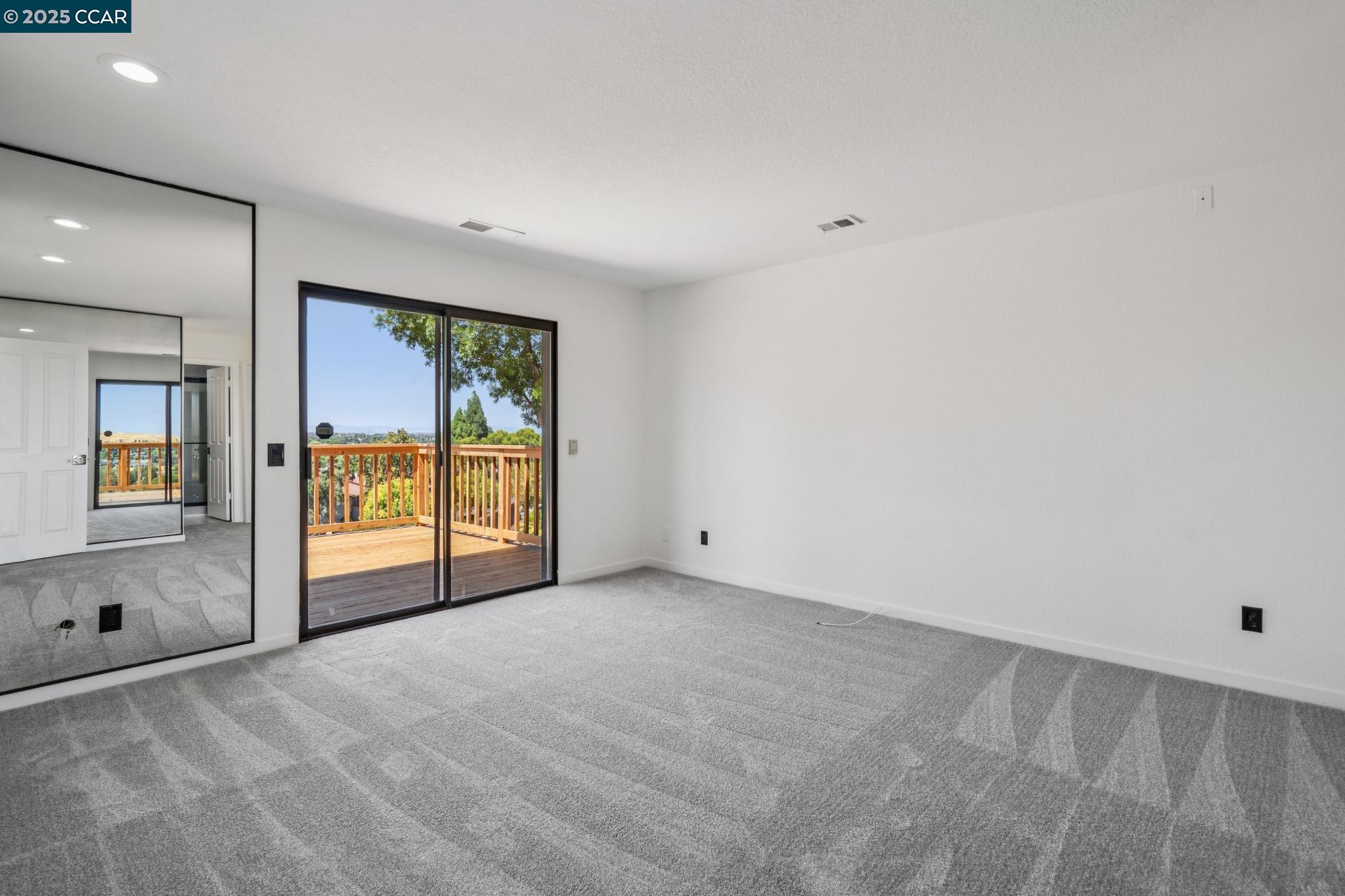 Detail Gallery Image 11 of 23 For 3513 Stone Pl, Antioch,  CA 94509 - 2 Beds | 2 Baths