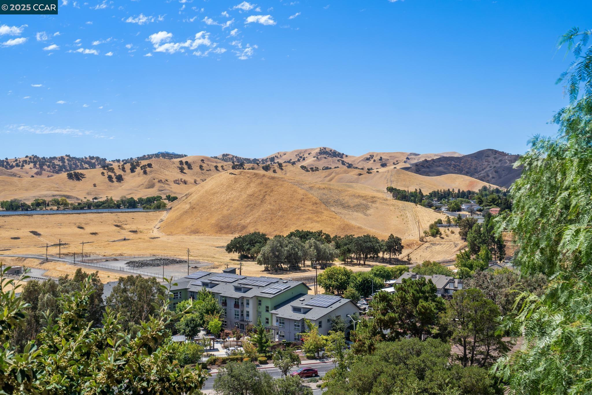 Detail Gallery Image 17 of 23 For 3513 Stone Pl, Antioch,  CA 94509 - 2 Beds | 2 Baths