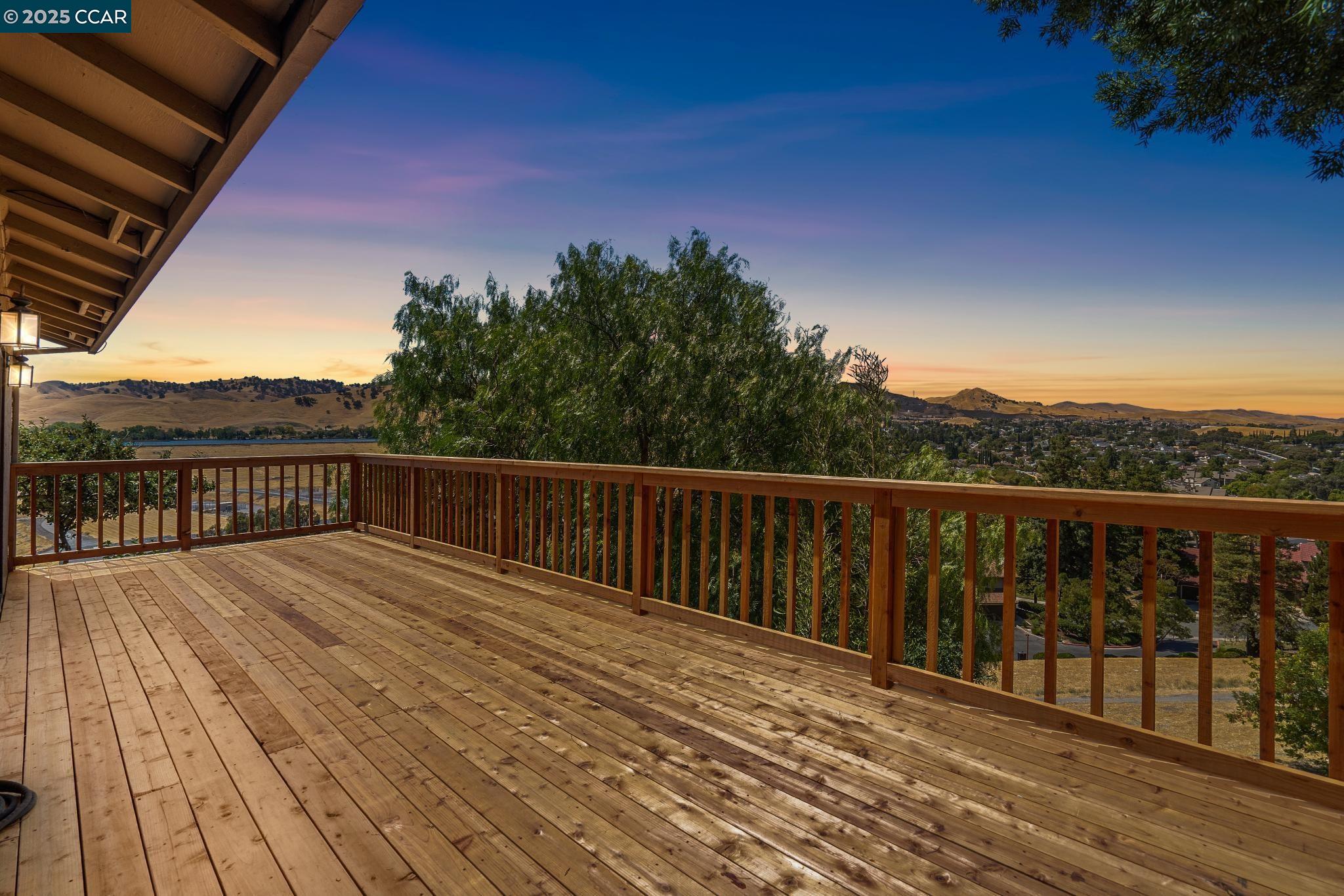 Detail Gallery Image 19 of 23 For 3513 Stone Pl, Antioch,  CA 94509 - 2 Beds | 2 Baths