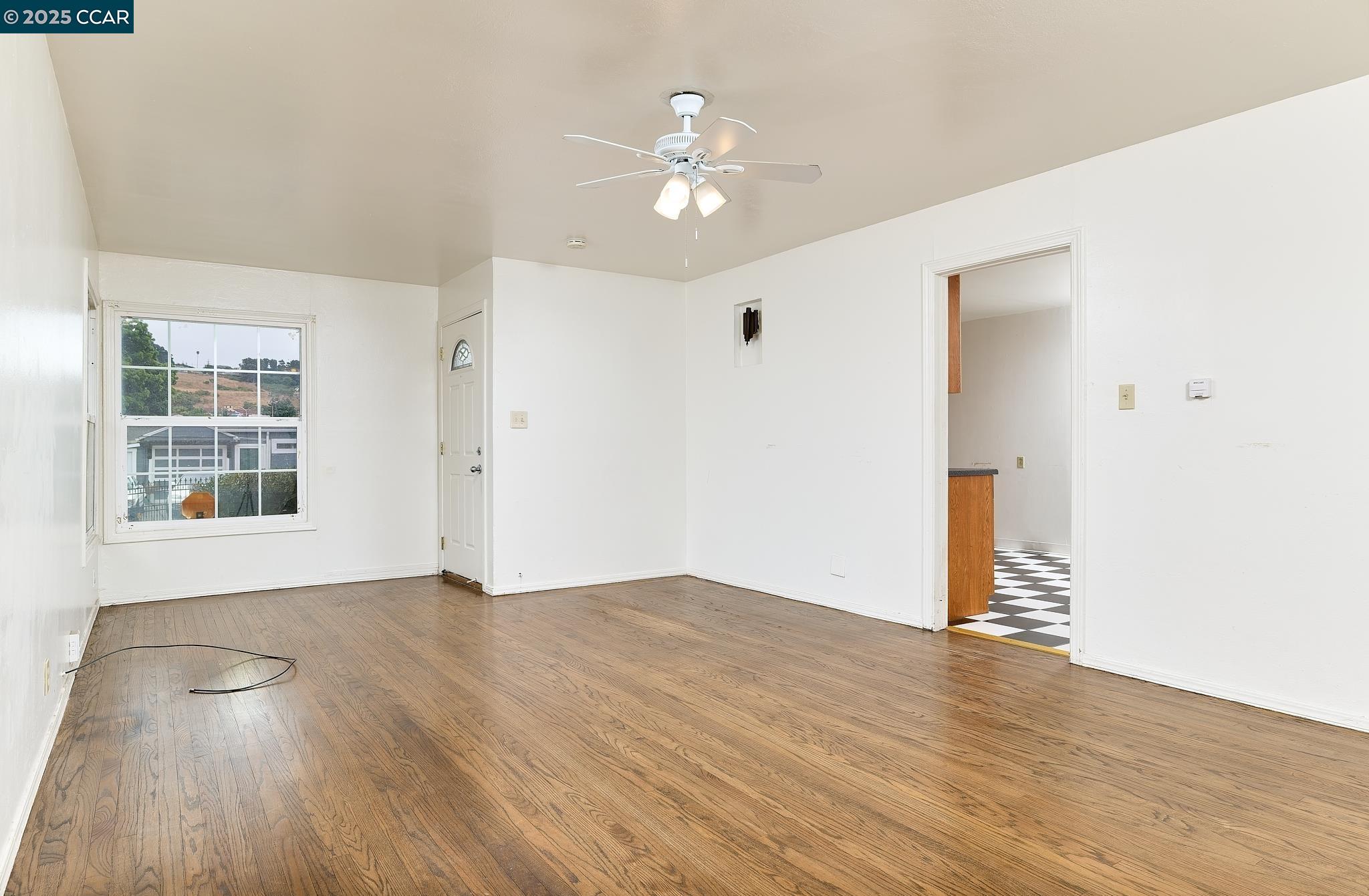Detail Gallery Image 9 of 20 For 3095 Rollingwood Dr, San Pablo,  CA 94806 - 3 Beds | 1 Baths