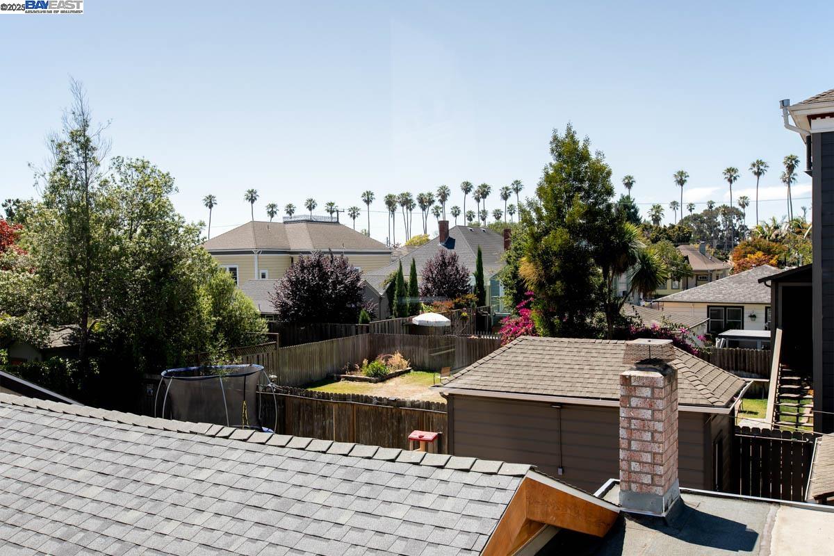 Detail Gallery Image 25 of 60 For 920 Centennial Ave, Alameda,  CA 94501 - 6 Beds | 2/1 Baths