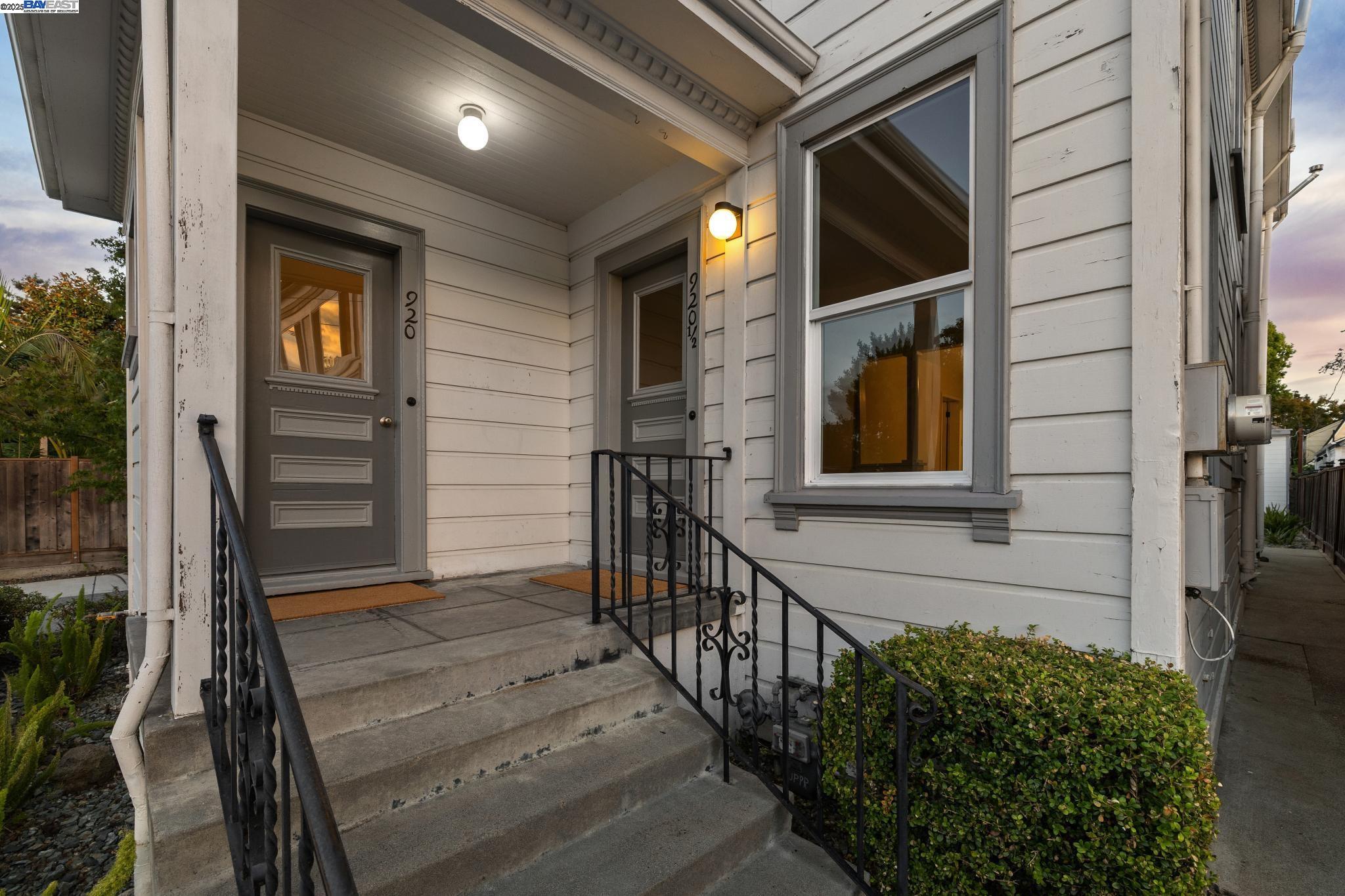 Detail Gallery Image 42 of 60 For 920 Centennial Ave, Alameda,  CA 94501 - 6 Beds | 2/1 Baths
