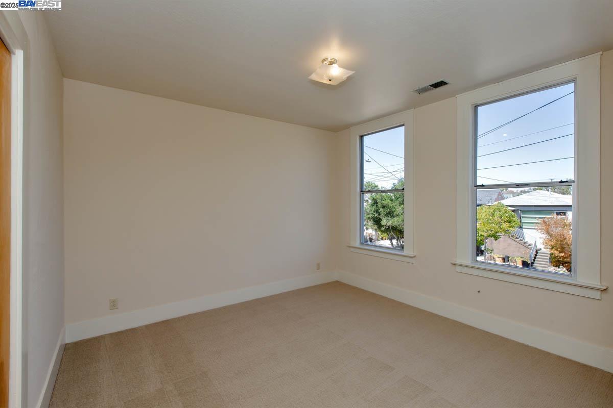 Detail Gallery Image 23 of 60 For 920 Centennial Ave, Alameda,  CA 94501 - – Beds | – Baths