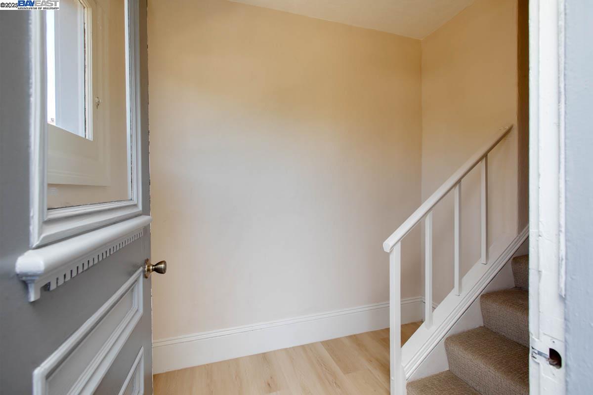 Detail Gallery Image 5 of 60 For 920 Centennial Ave, Alameda,  CA 94501 - – Beds | – Baths