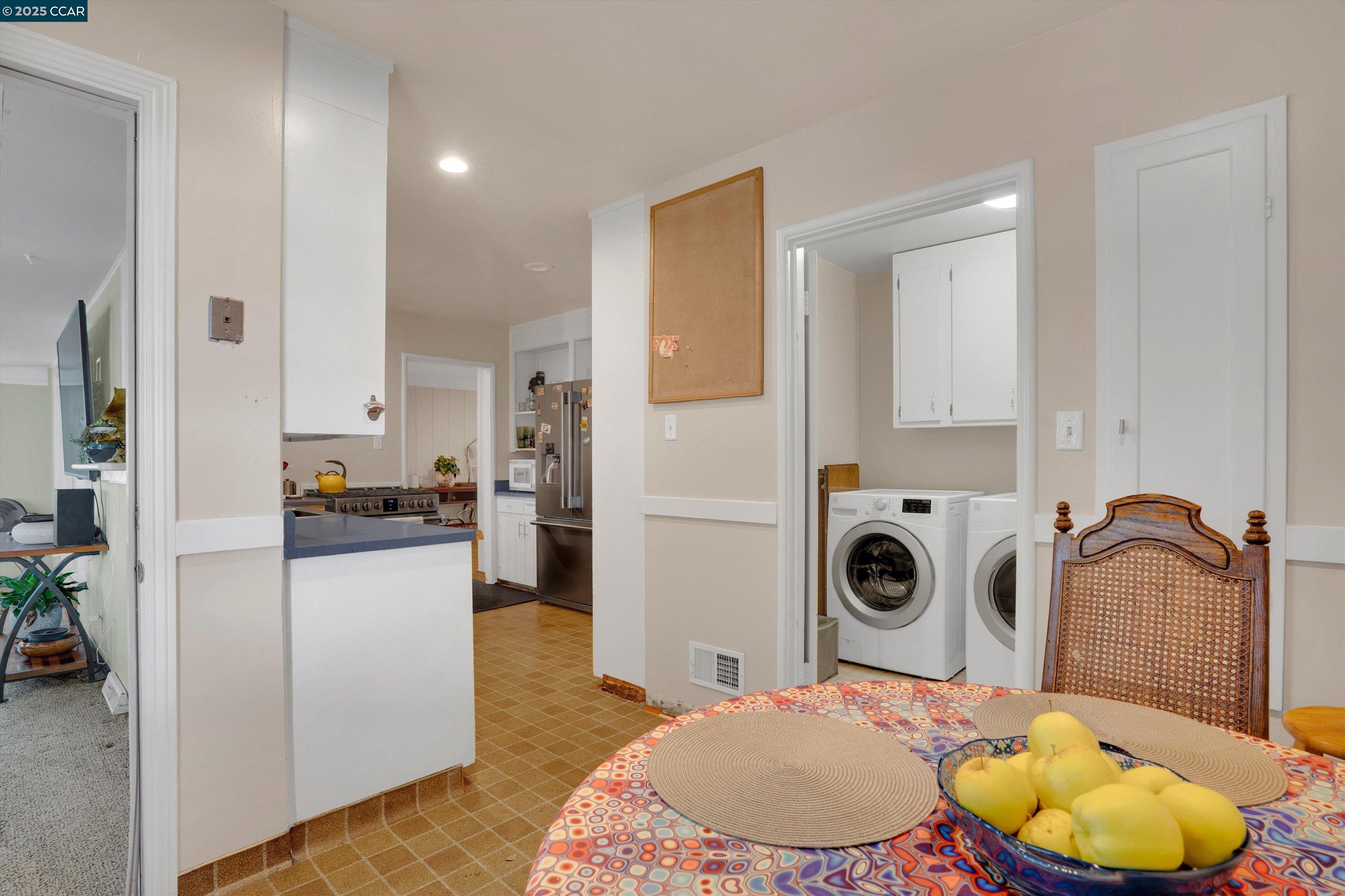 Detail Gallery Image 16 of 40 For 608 La Cadena St, Vallejo,  CA 94590 - 3 Beds | 2 Baths