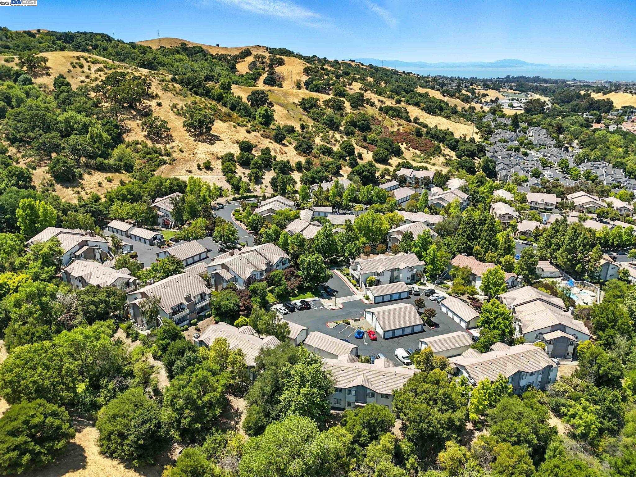 Detail Gallery Image 26 of 30 For 273 Florence Ct, Hercules,  CA 94547 - 3 Beds | 2 Baths