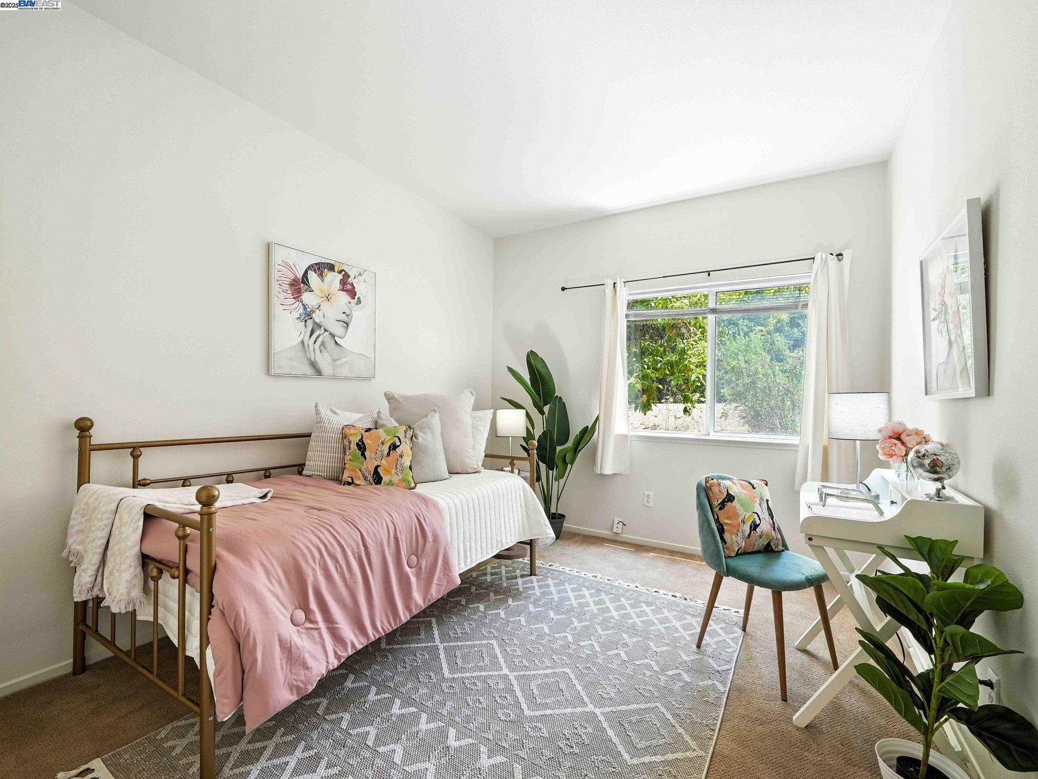 Detail Gallery Image 9 of 30 For 273 Florence Ct, Hercules,  CA 94547 - 3 Beds | 2 Baths