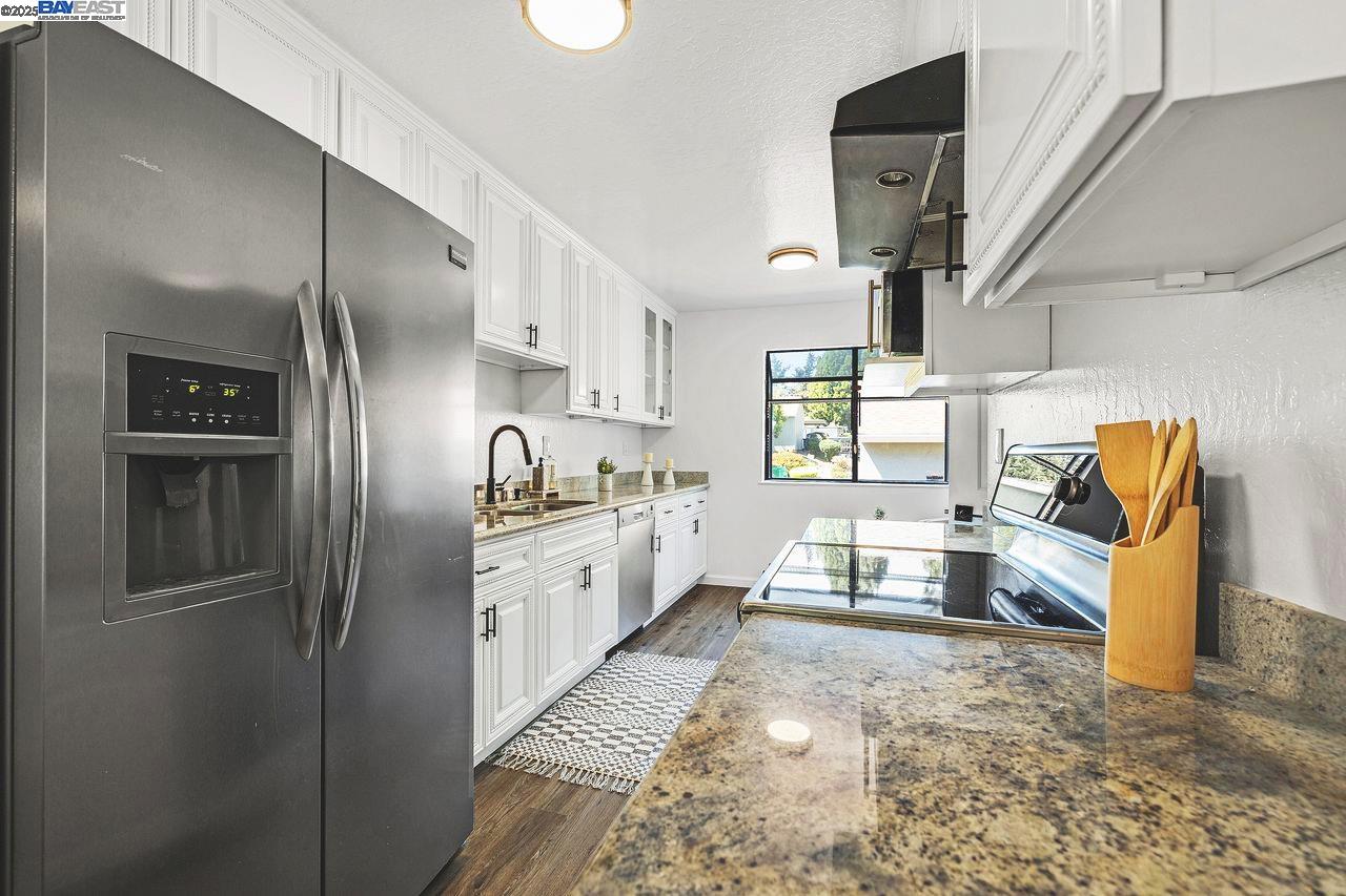 Detail Gallery Image 15 of 56 For 3285 Monika Ln, Hayward,  CA 94541 - 2 Beds | 1/1 Baths