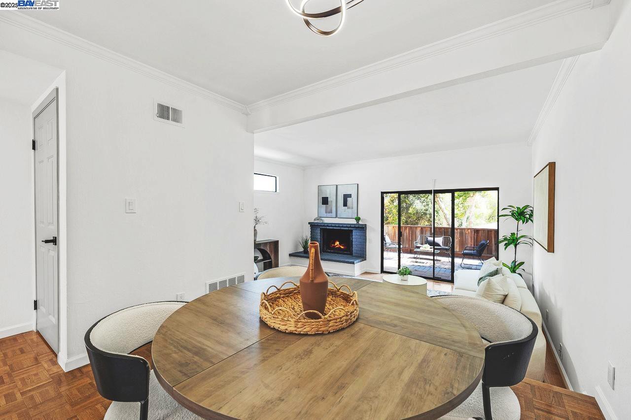 Detail Gallery Image 17 of 56 For 3285 Monika Ln, Hayward,  CA 94541 - 2 Beds | 1/1 Baths