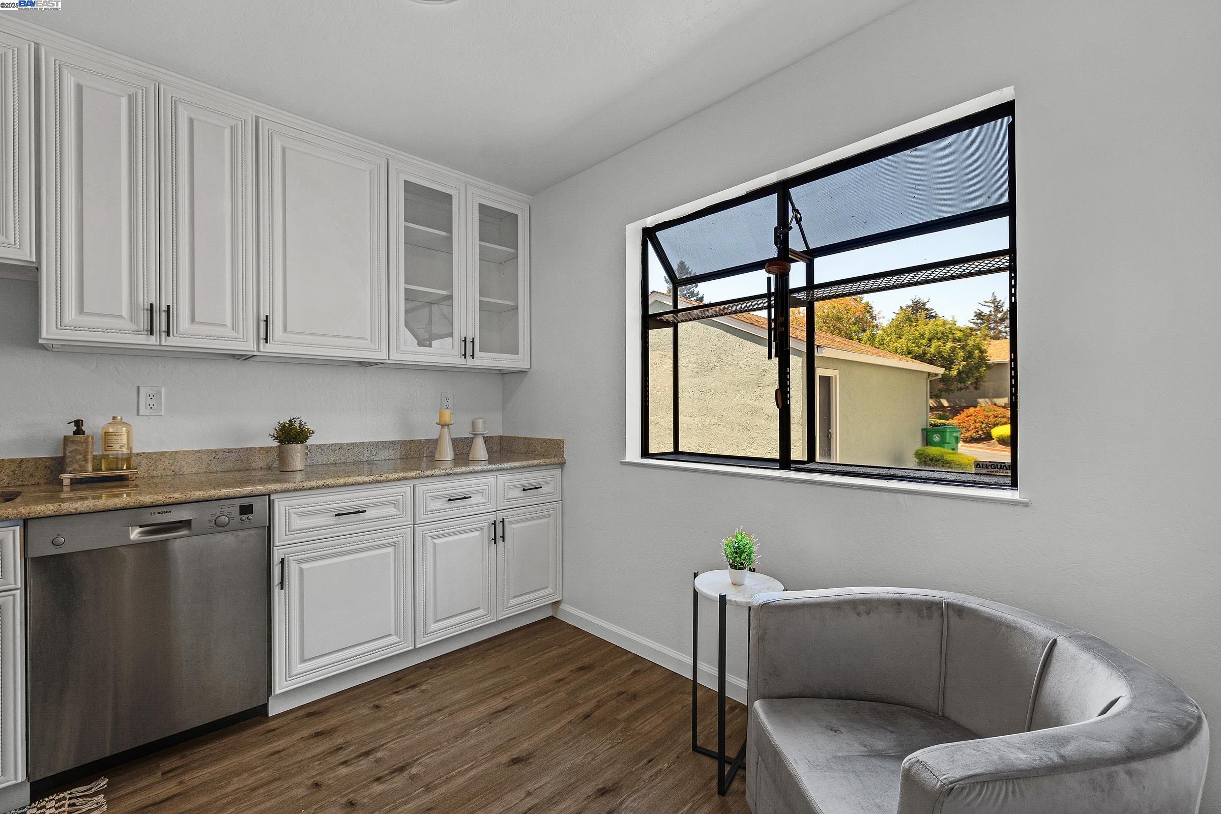 Photo #5: 41109394 Listing 