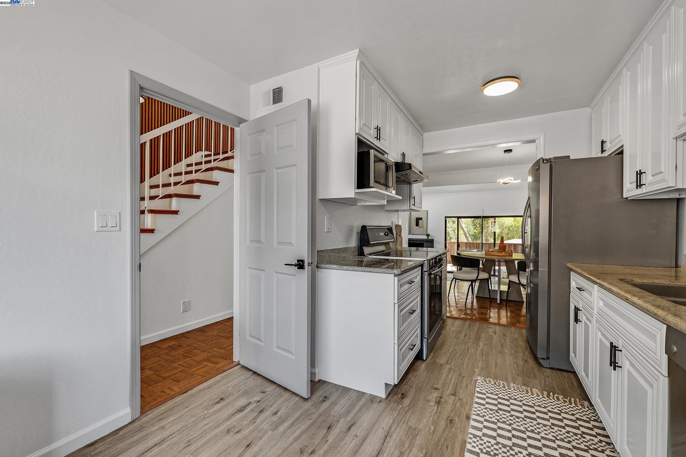 Photo #6: 41109394 Listing 