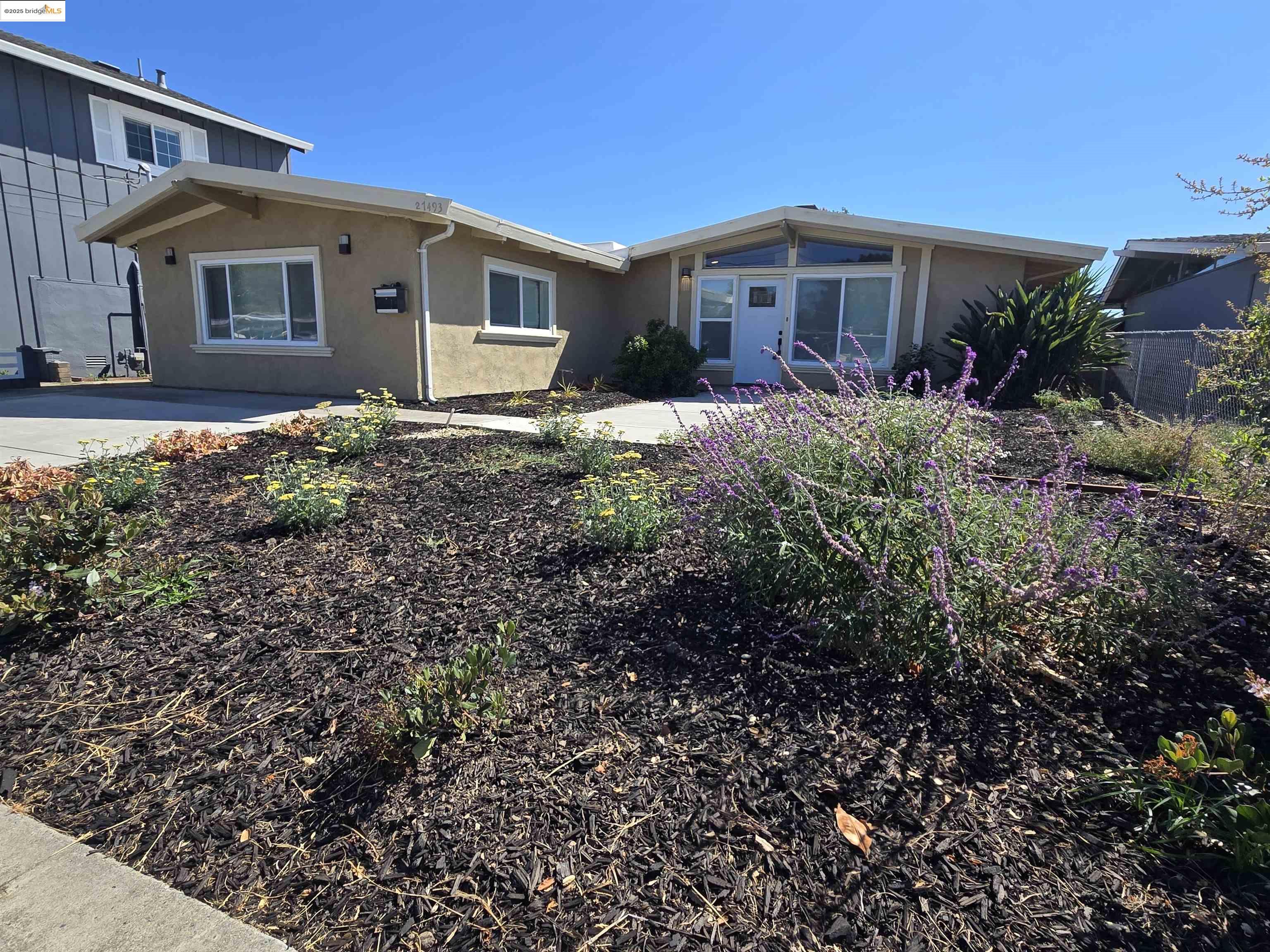 Front Image Thumbnail for EB41109396