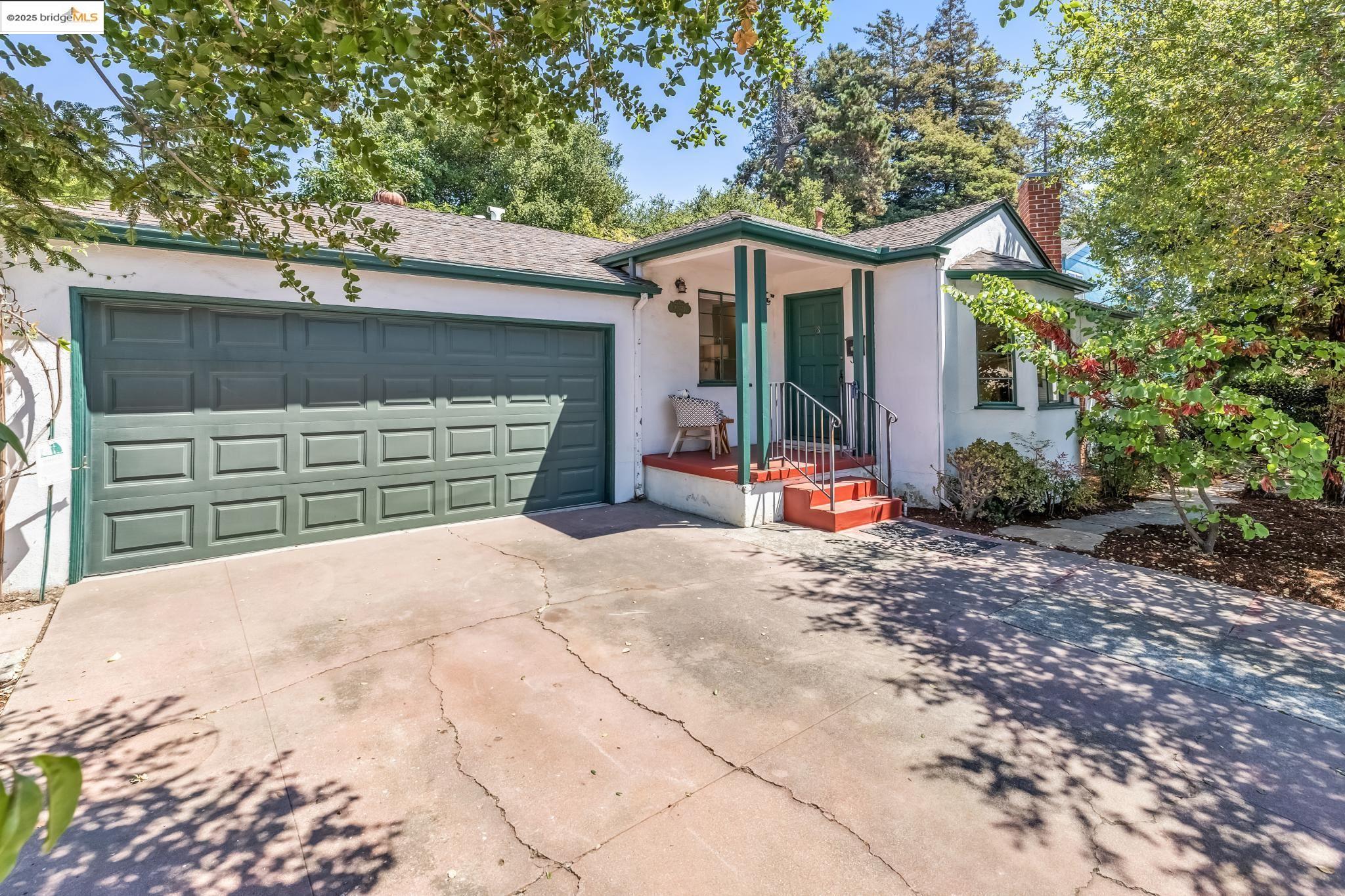Detail Gallery Image 3 of 46 For 22574 6th St, Hayward,  CA 94541 - 3 Beds | 1 Baths