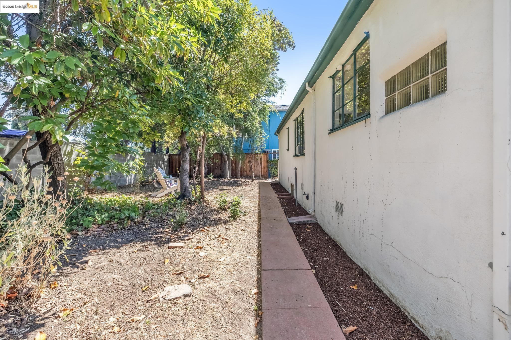 Detail Gallery Image 40 of 46 For 22574 6th St, Hayward,  CA 94541 - 3 Beds | 1 Baths
