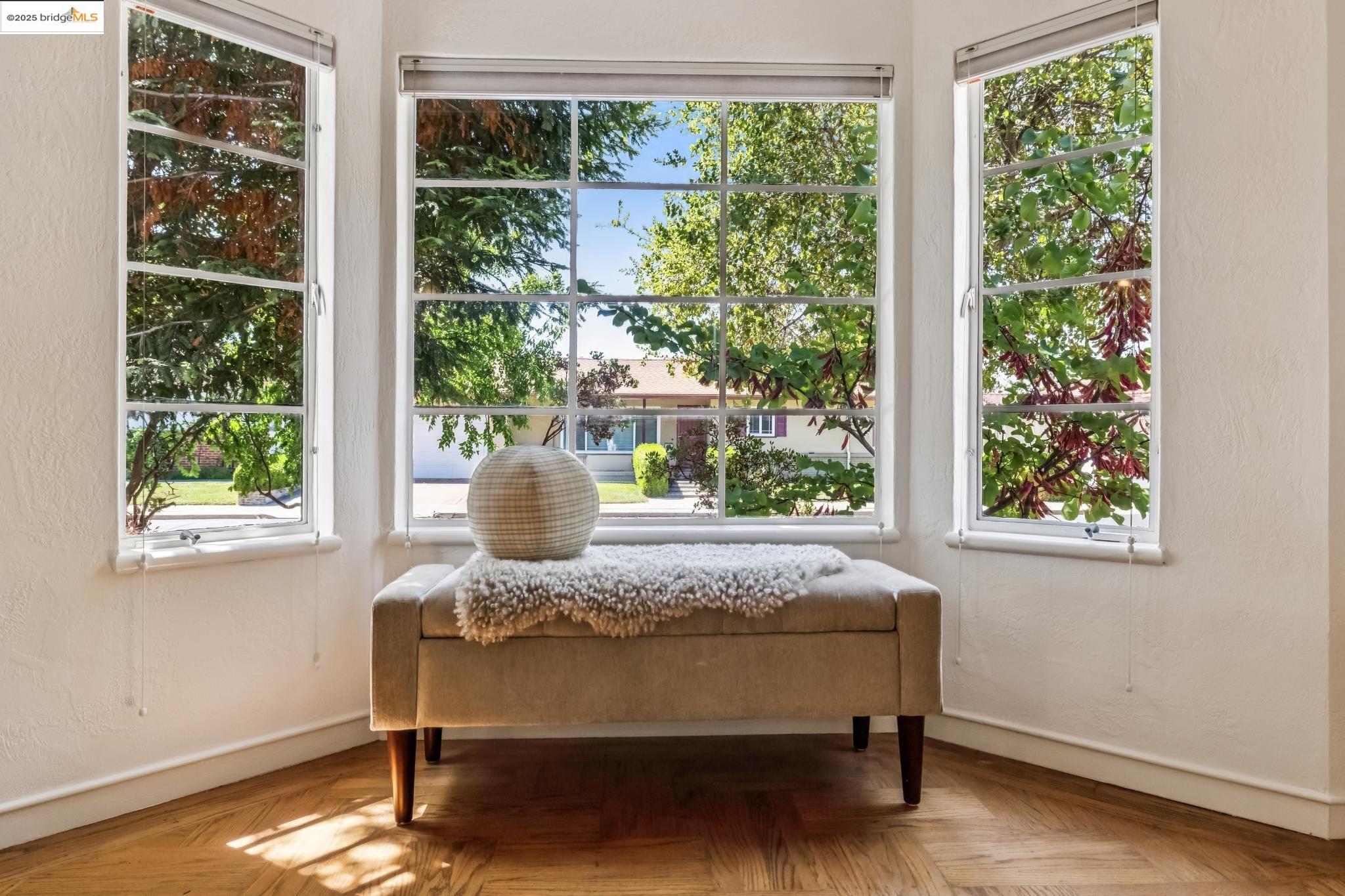 Detail Gallery Image 8 of 46 For 22574 6th St, Hayward,  CA 94541 - 3 Beds | 1 Baths