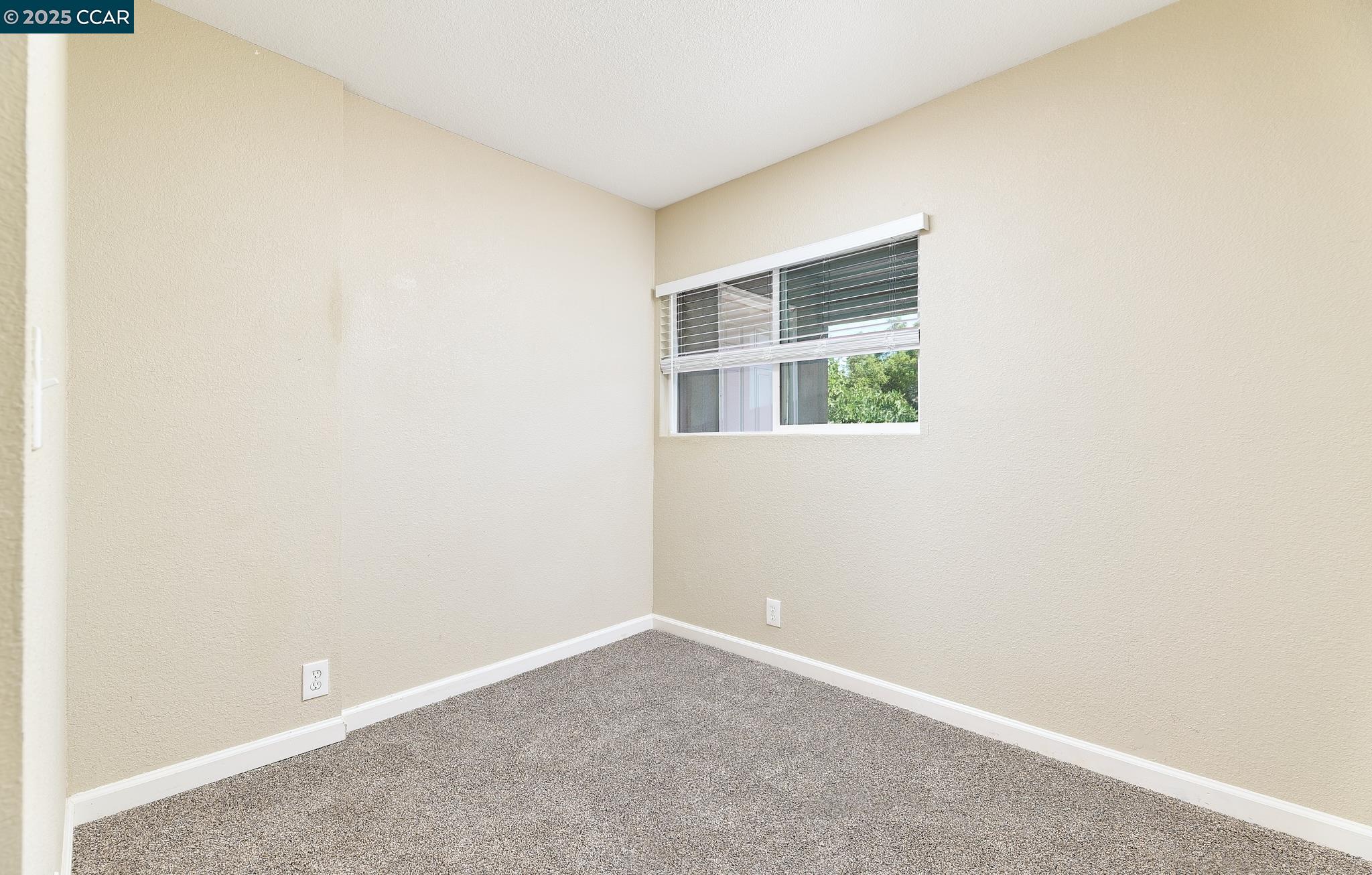 Detail Gallery Image 14 of 29 For 1406 Magazine St, Vallejo,  CA 94591 - 4 Beds | 1/1 Baths