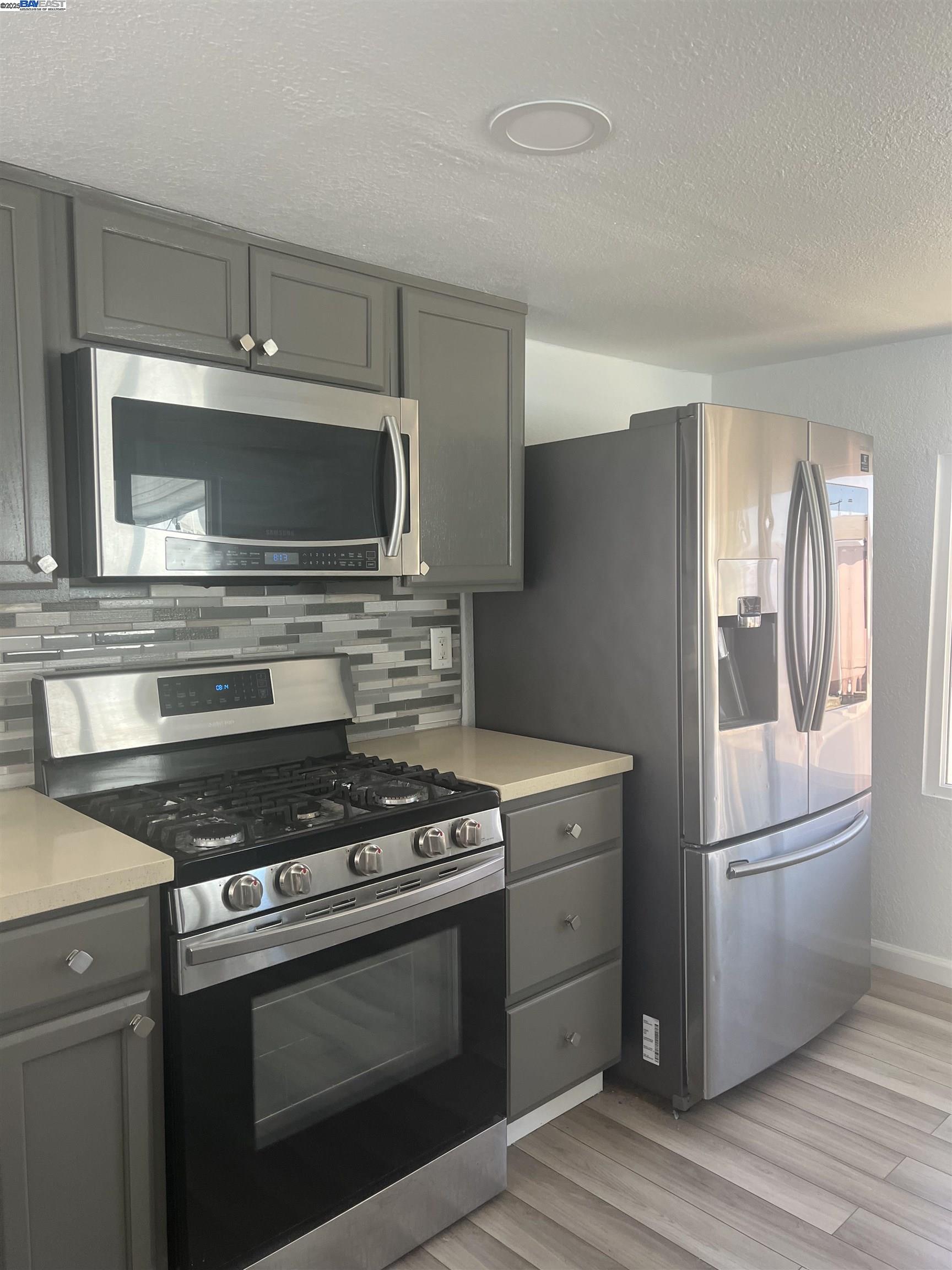Detail Gallery Image 4 of 46 For 14530 Byron Hwy #14,  Byron,  CA 94514 - 2 Beds | 1 Baths