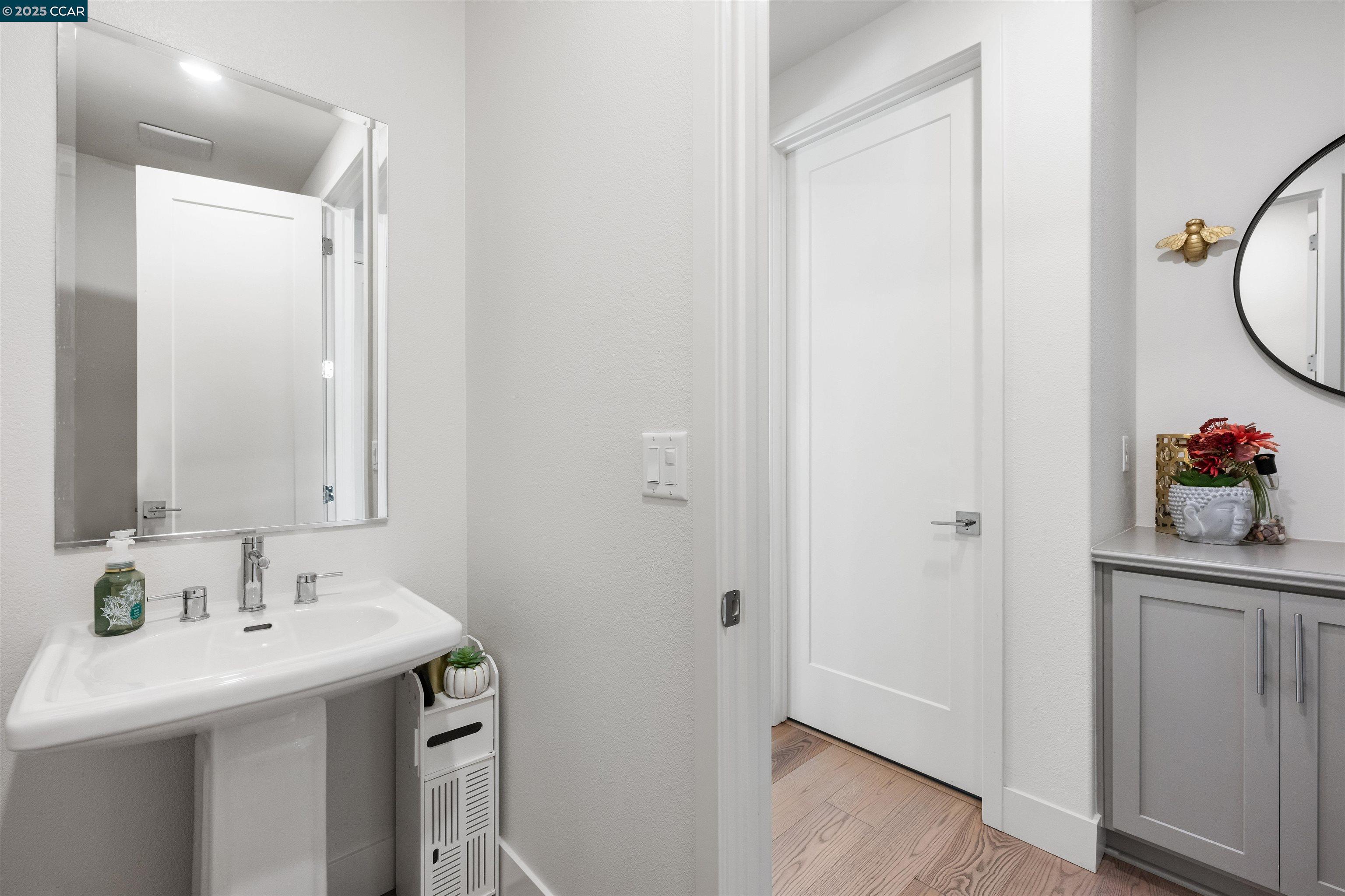 Detail Gallery Image 17 of 46 For 6274 Carousel Ave, Tracy,  CA 95377 - 5 Beds | 4/1 Baths