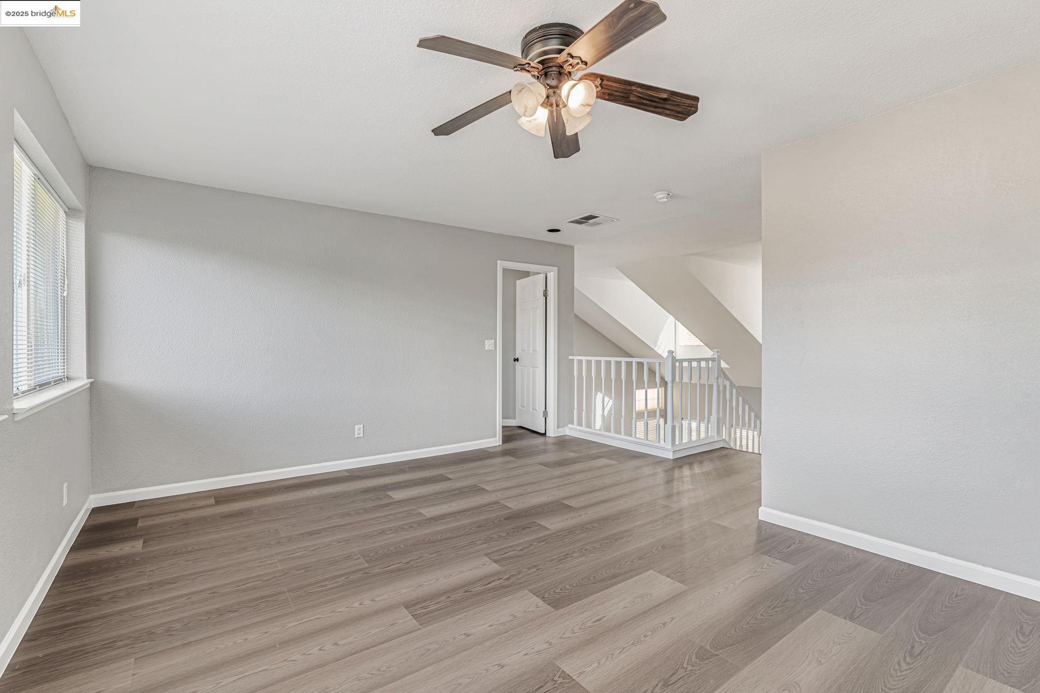 Detail Gallery Image 22 of 43 For 5052 Perry Way, Antioch,  CA 94531-8414 - 4 Beds | 3 Baths