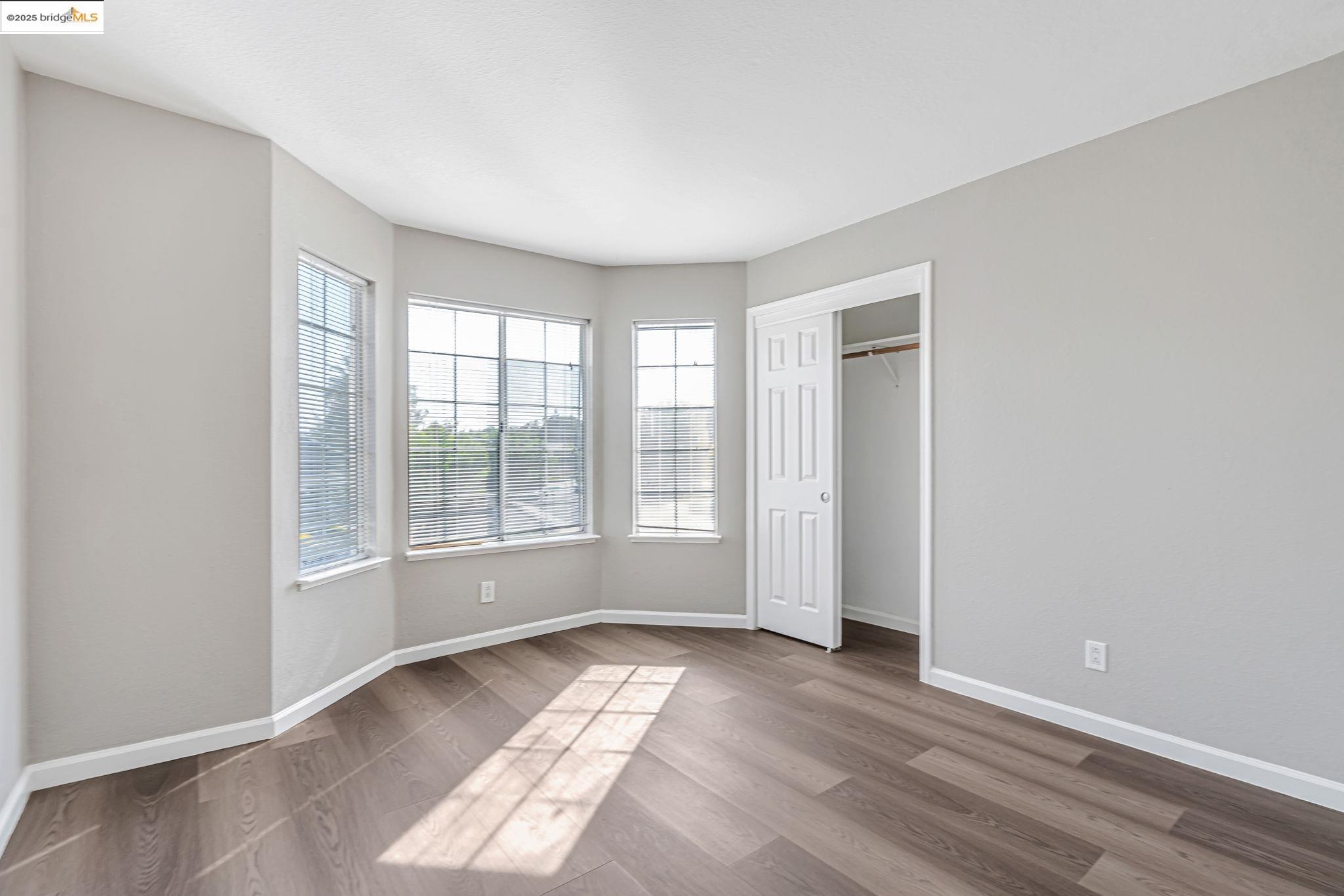 Detail Gallery Image 27 of 43 For 5052 Perry Way, Antioch,  CA 94531-8414 - 4 Beds | 3 Baths