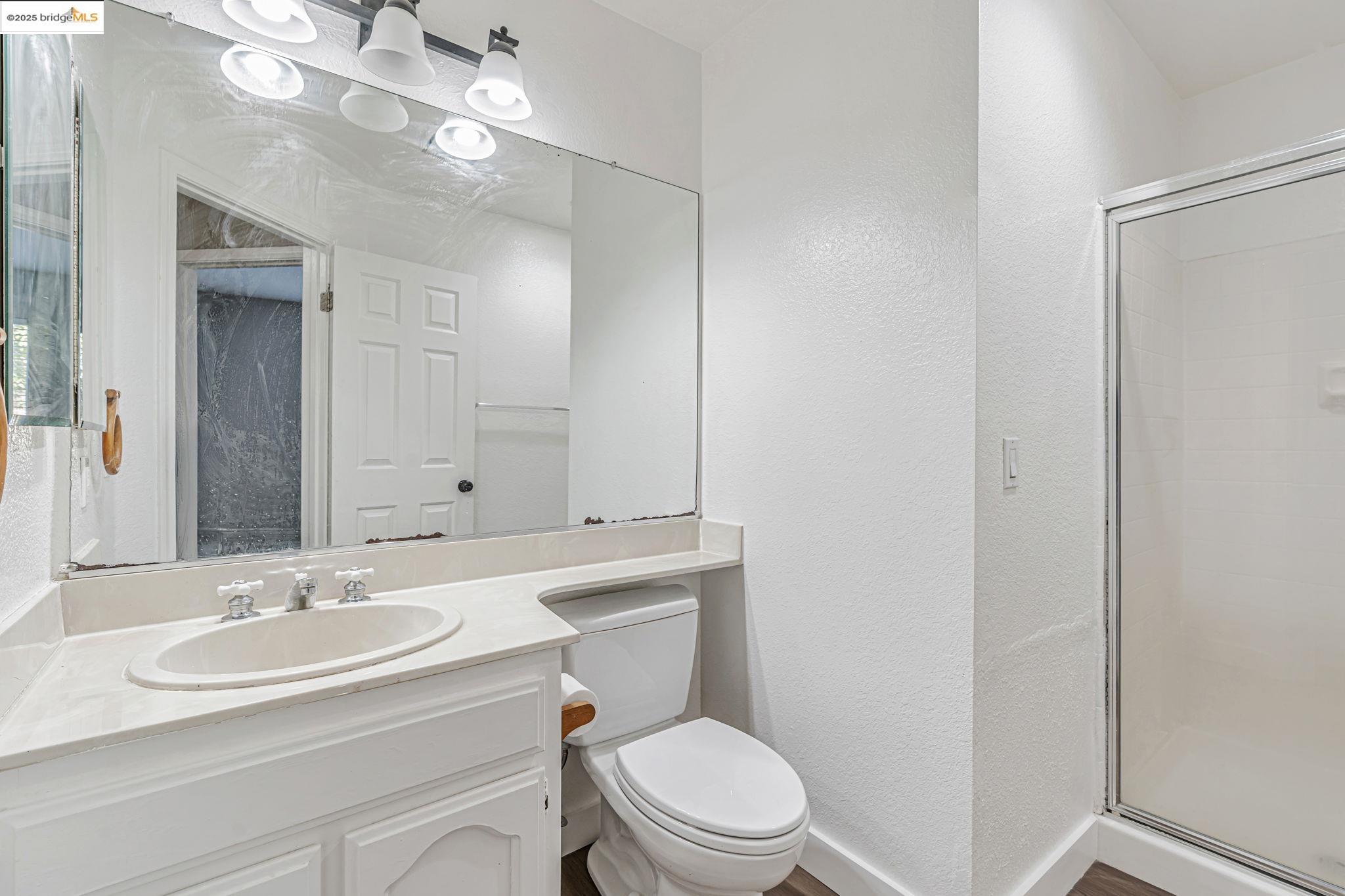Detail Gallery Image 35 of 43 For 5052 Perry Way, Antioch,  CA 94531-8414 - 4 Beds | 3 Baths