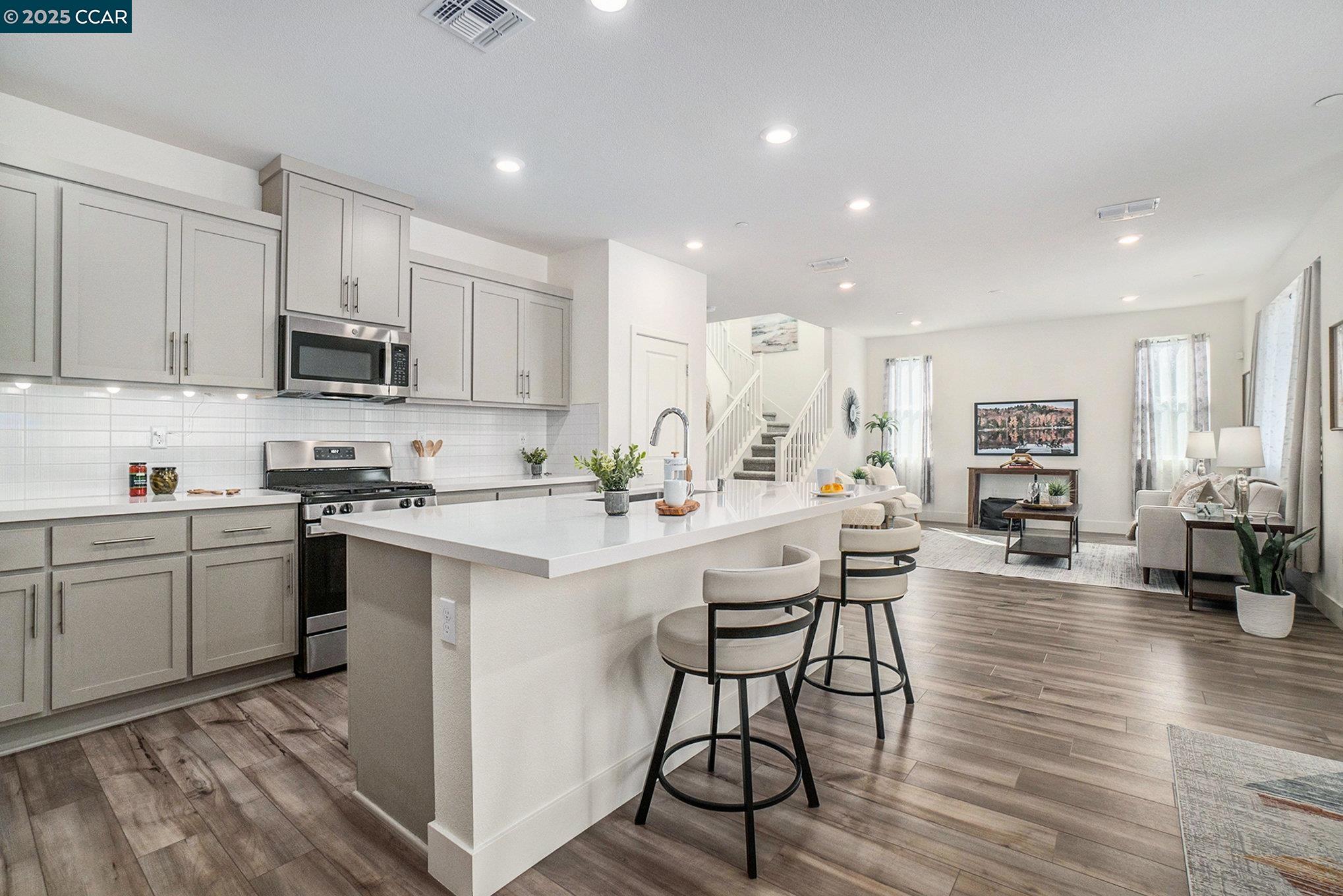 Detail Gallery Image 8 of 40 For 257 Cold Creek Drive, Oakley,  CA 94561 - 4 Beds | 3 Baths