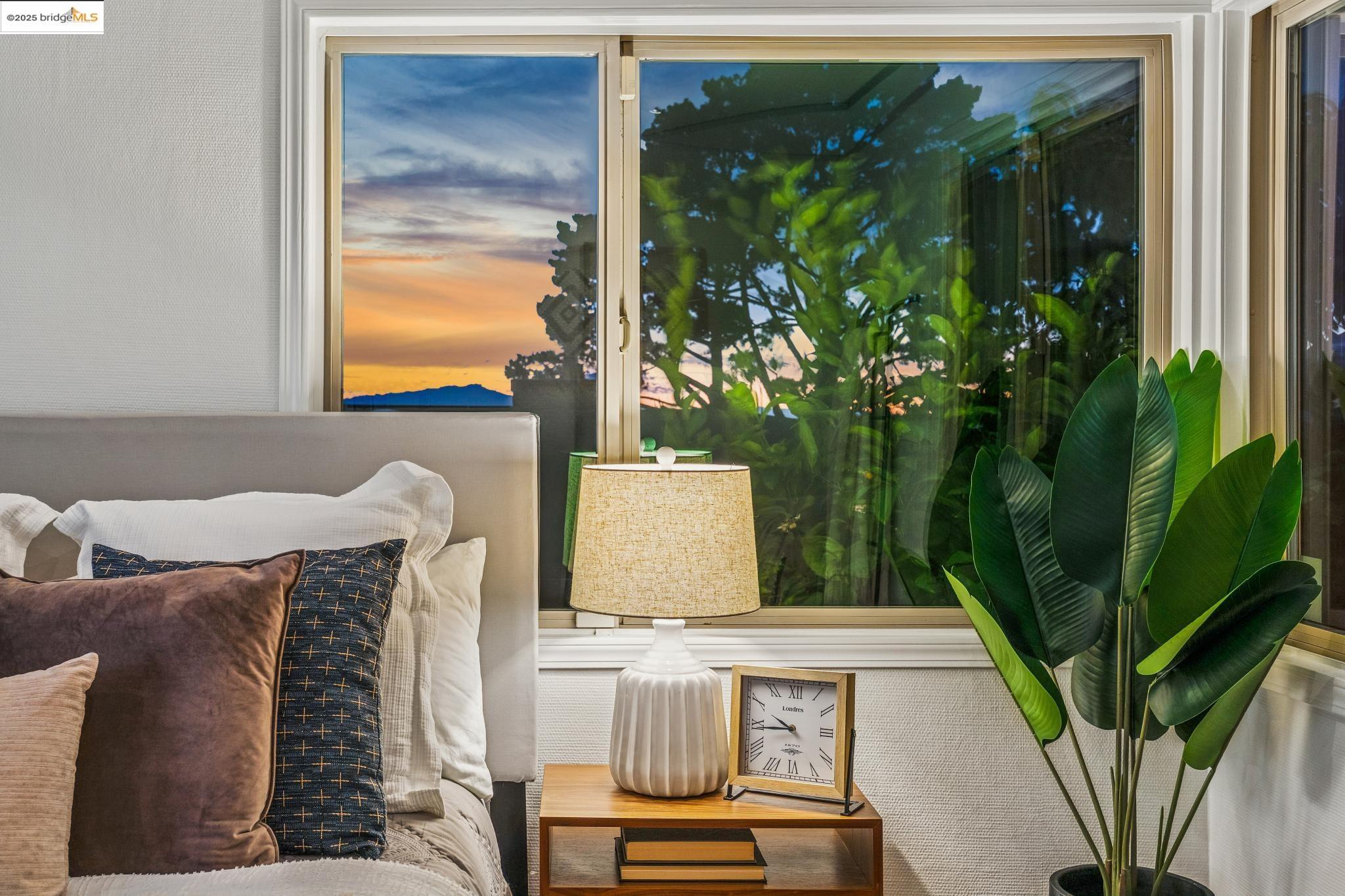 Detail Gallery Image 51 of 60 For 6545 Alta Vista Dr, El Cerrito,  CA 94530 - 2 Beds | 1 Baths