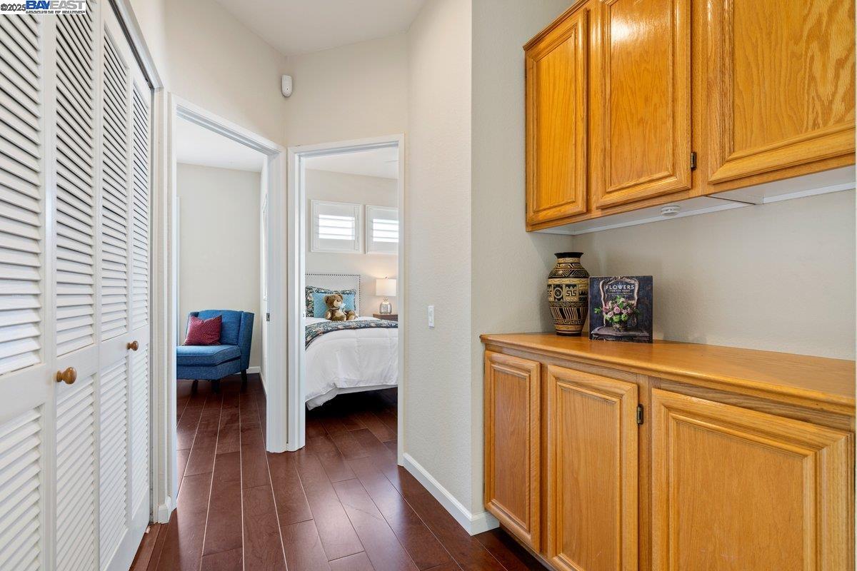 Detail Gallery Image 13 of 32 For 4701 Keller Ridge Dr, Clayton,  CA 94517 - 3 Beds | 2/1 Baths