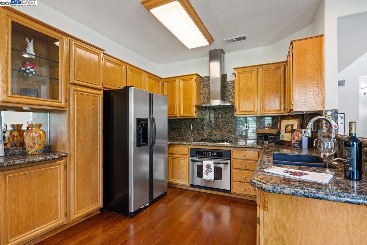Detail Gallery Image 19 of 32 For 4701 Keller Ridge Dr, Clayton,  CA 94517 - 3 Beds | 2/1 Baths