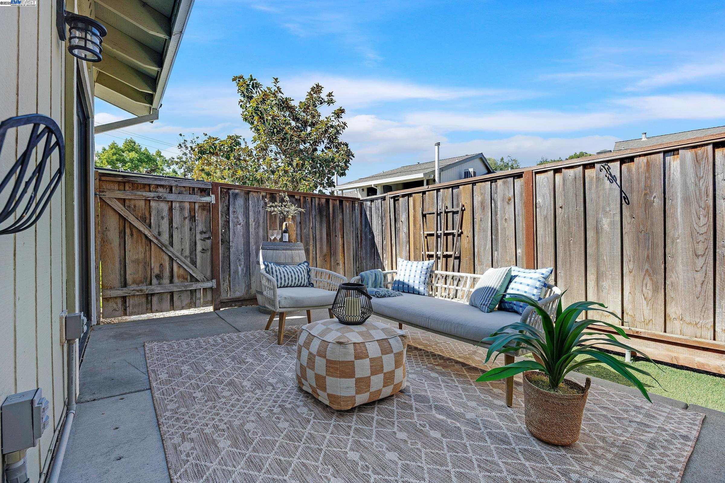 Photo #6: 41109416 Listing 