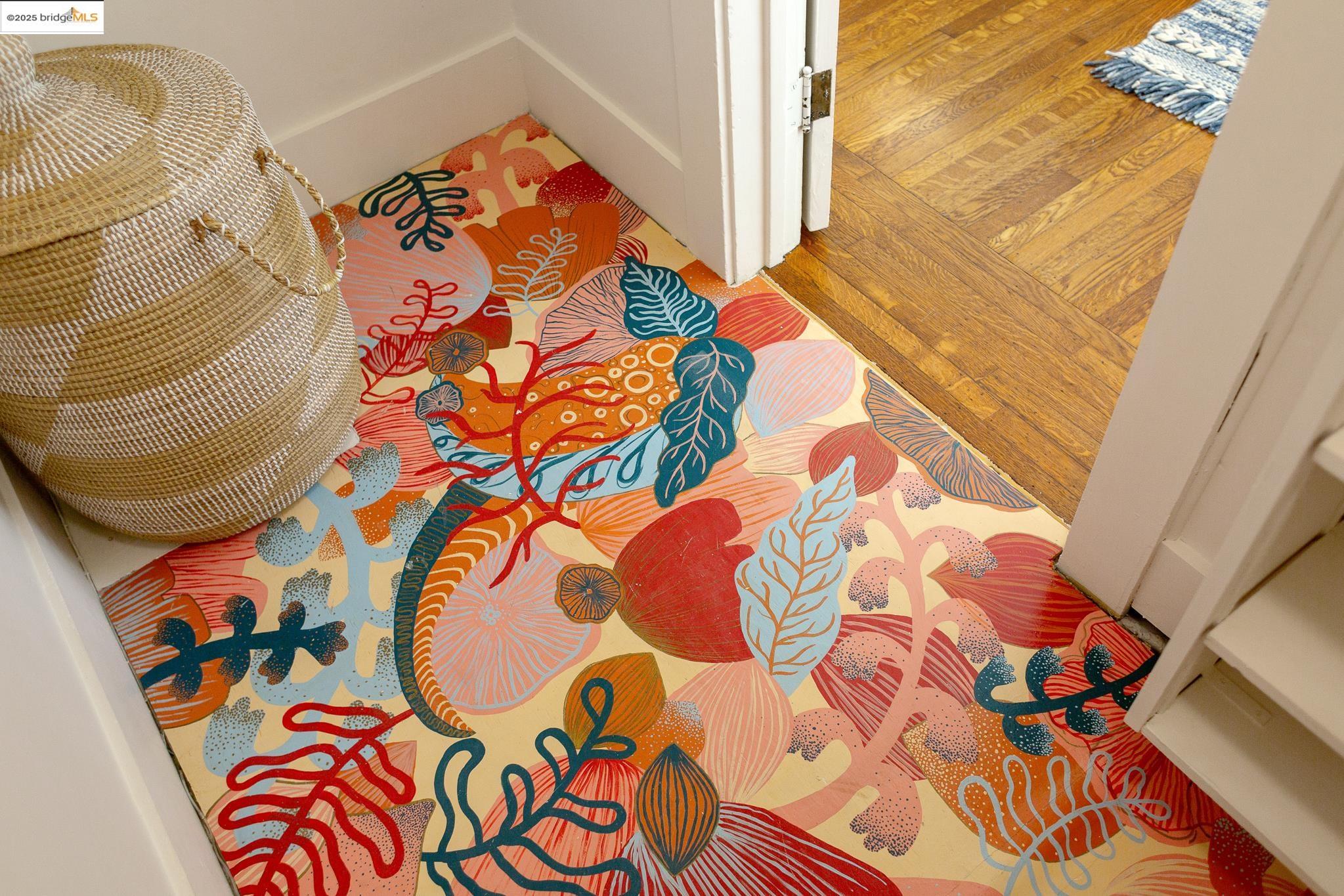 Detail Gallery Image 33 of 56 For 541 Boulevard Way, Piedmont,  CA 94610 - 3 Beds | 2 Baths
