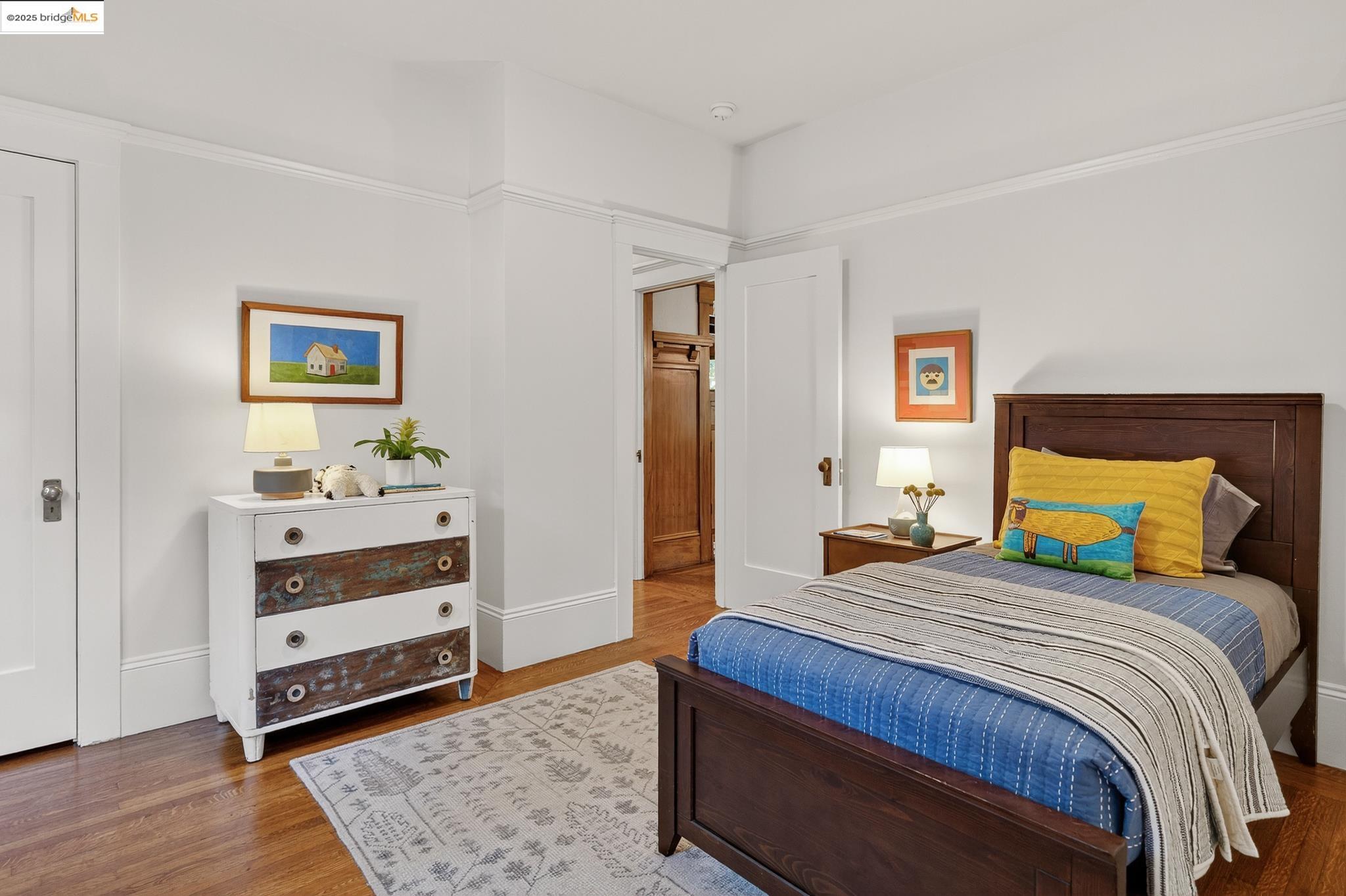 Detail Gallery Image 37 of 56 For 541 Boulevard Way, Piedmont,  CA 94610 - 3 Beds | 2 Baths