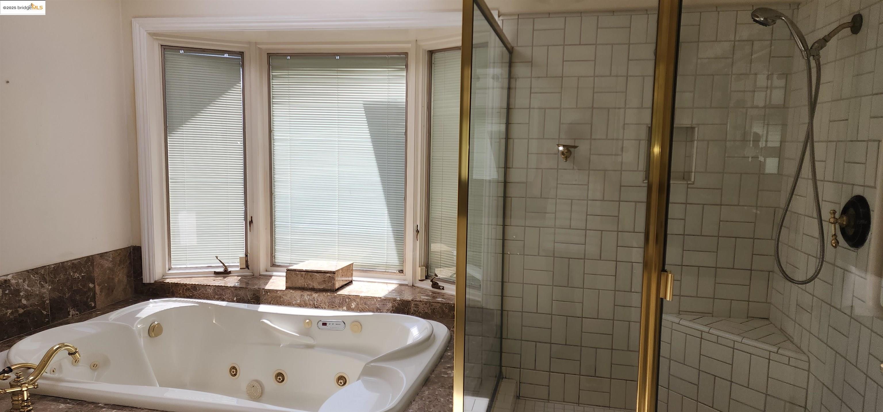 Detail Gallery Image 7 of 20 For 3672 Del Monte Way, San Leandro,  CA 94578 - 3 Beds | 2 Baths