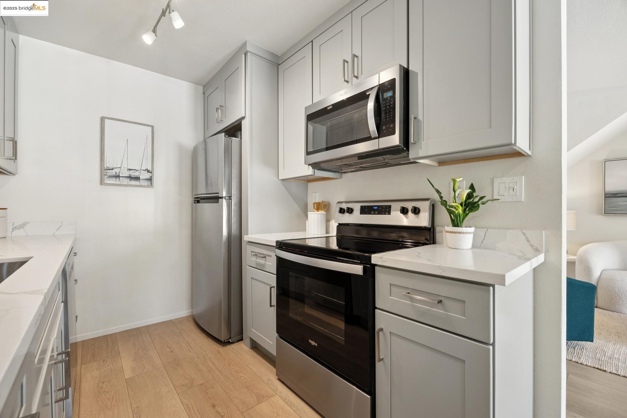 Photo #13: 41109424 Listing: Photo #13
