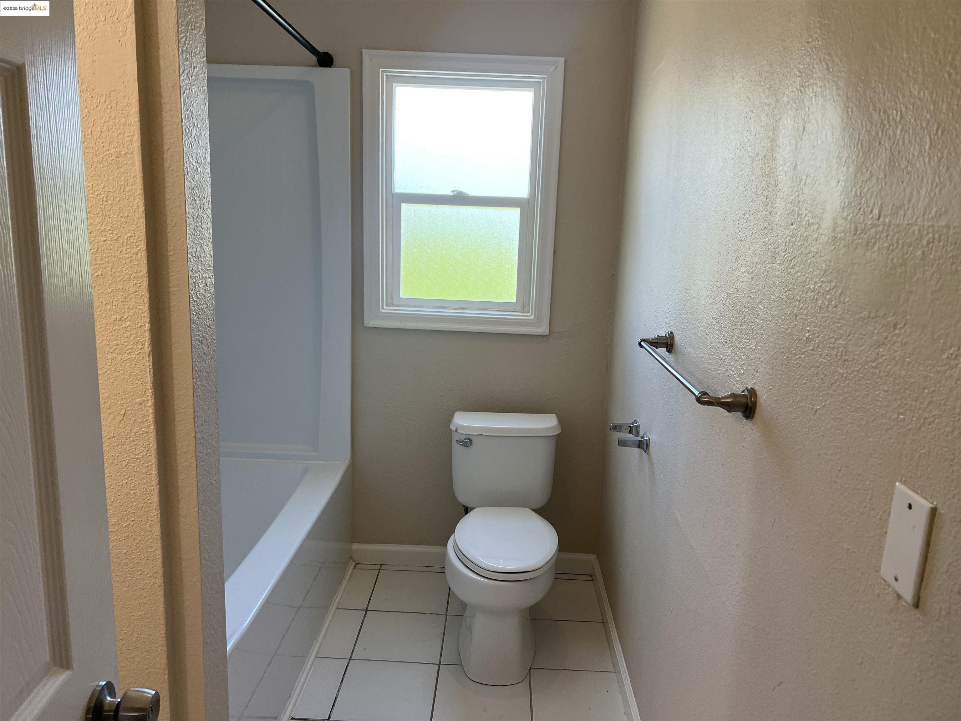 Detail Gallery Image 15 of 24 For 449-451 E 9th St, Pittsburg,  CA 94565 - – Beds | – Baths
