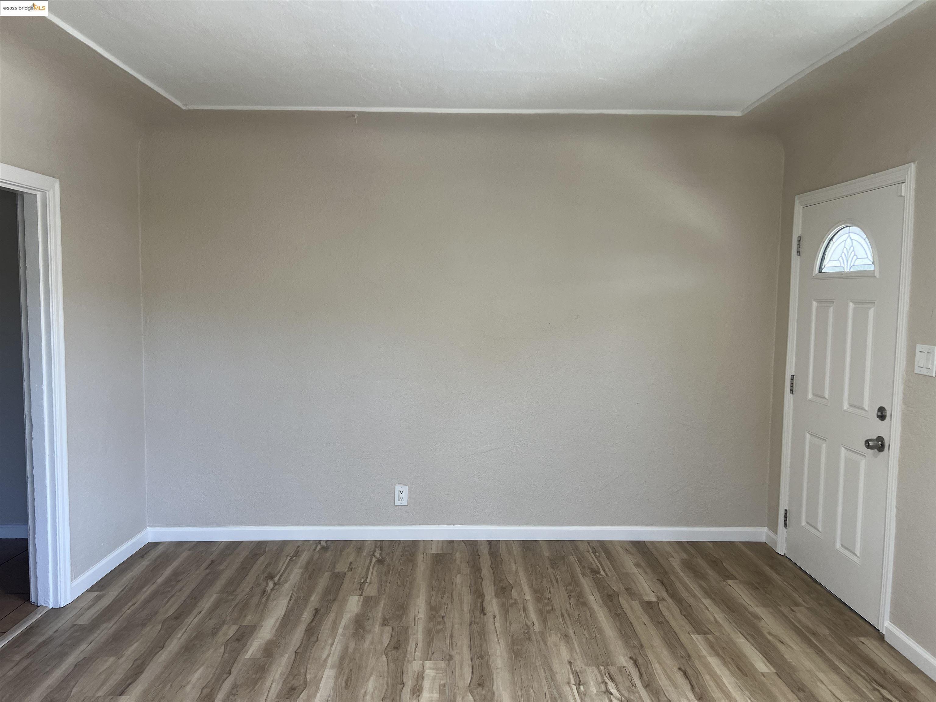 Detail Gallery Image 5 of 24 For 449-451 E 9th St, Pittsburg,  CA 94565 - – Beds | – Baths